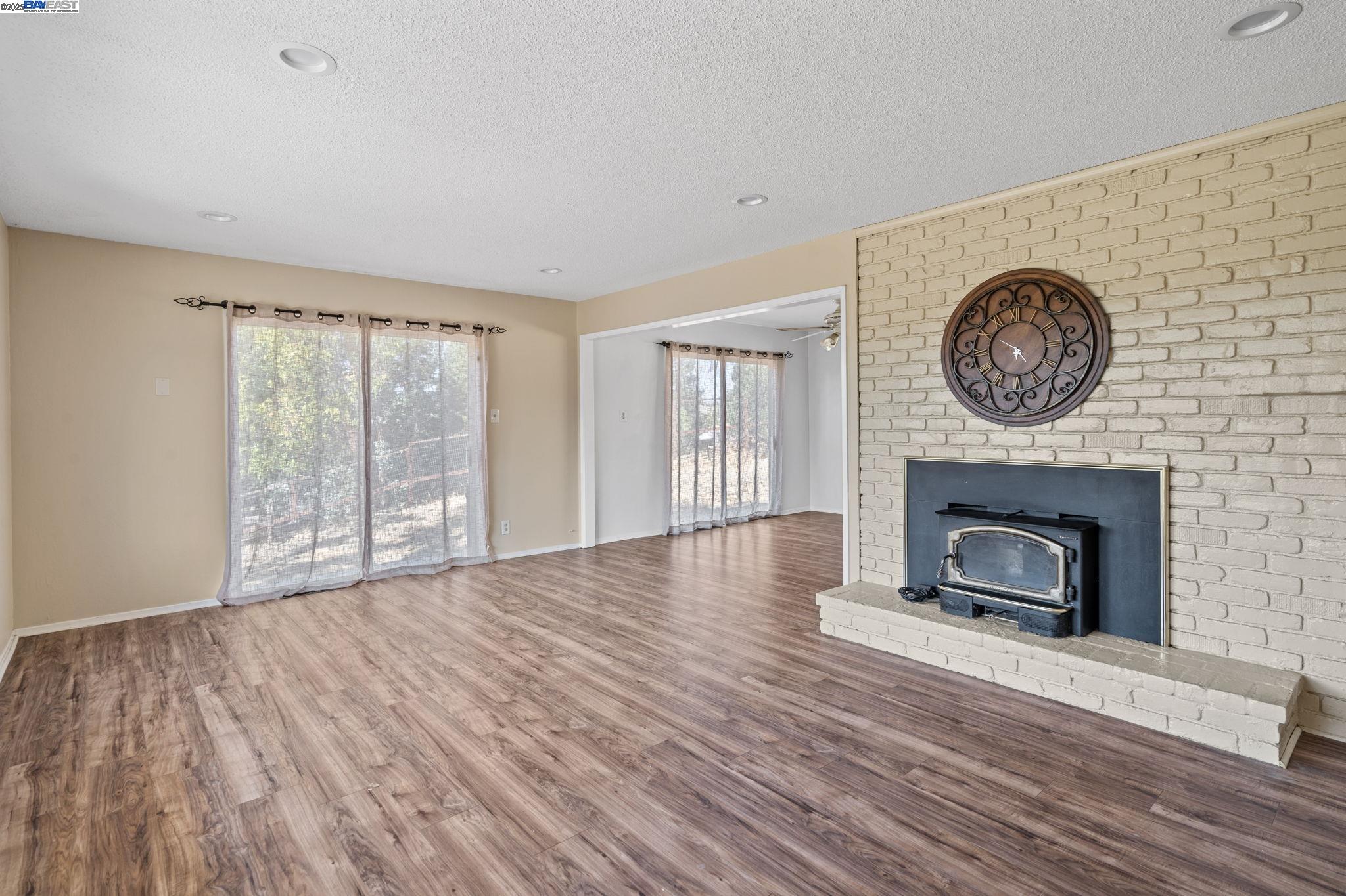 Detail Gallery Image 8 of 57 For 2592 Caballo Ranchero Dr, Diablo,  CA 94528 - 4 Beds | 2 Baths