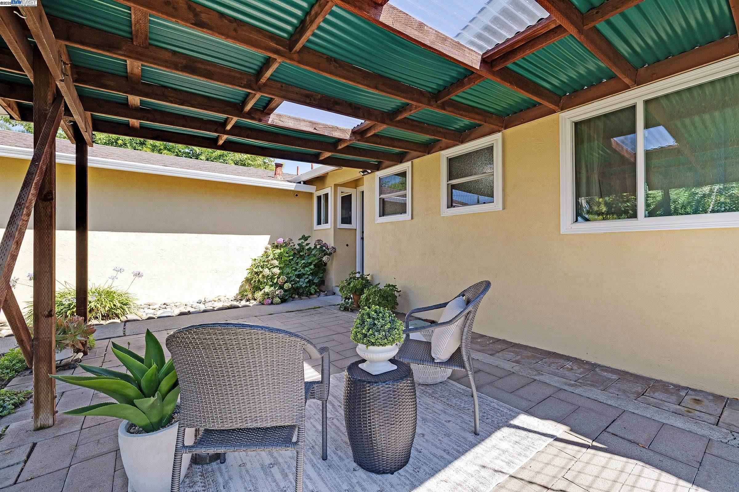 Detail Gallery Image 27 of 36 For 765 Moraga Drive, Livermore,  CA 94550 - 3 Beds | 2 Baths