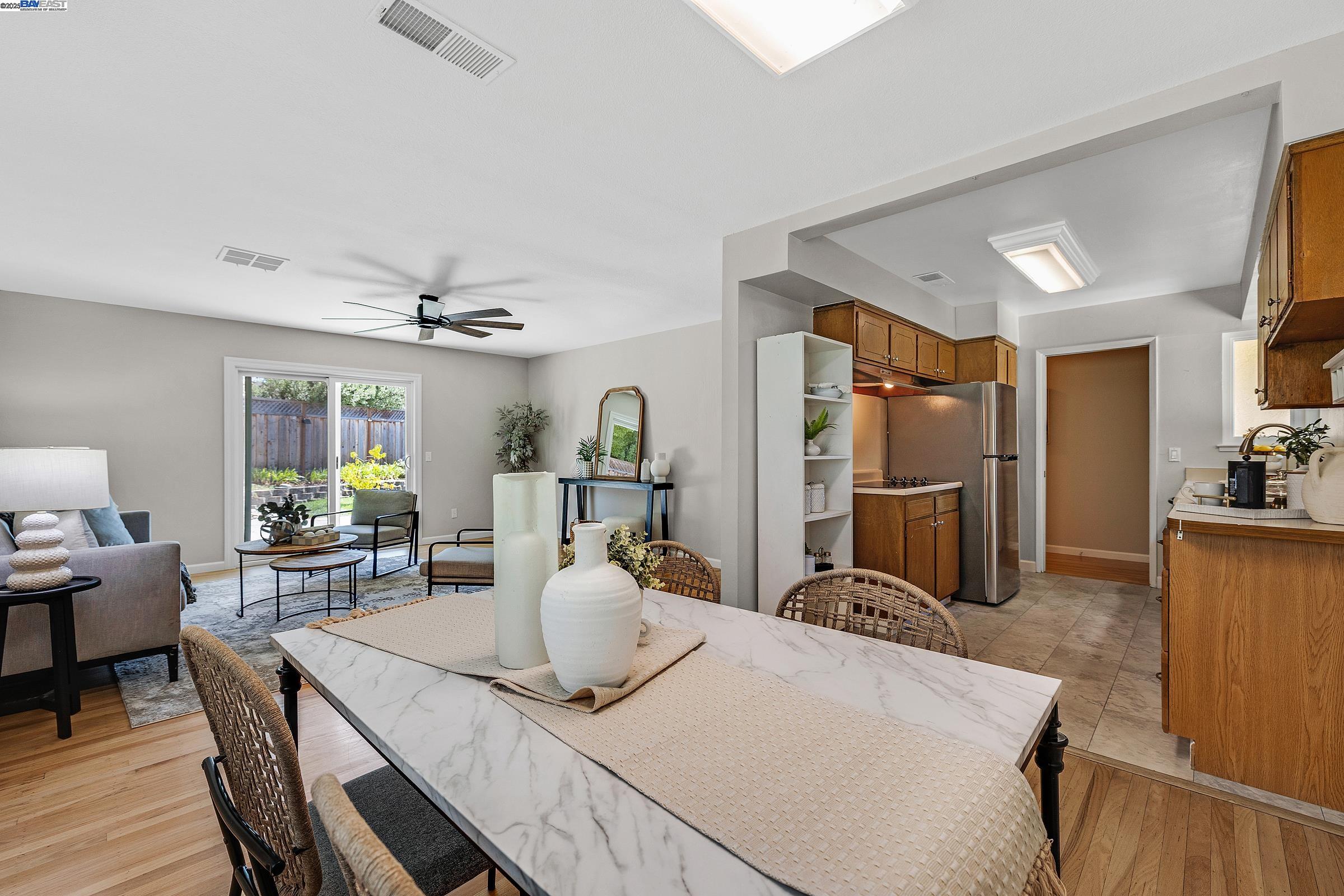 Detail Gallery Image 9 of 36 For 765 Moraga Drive, Livermore,  CA 94550 - 3 Beds | 2 Baths