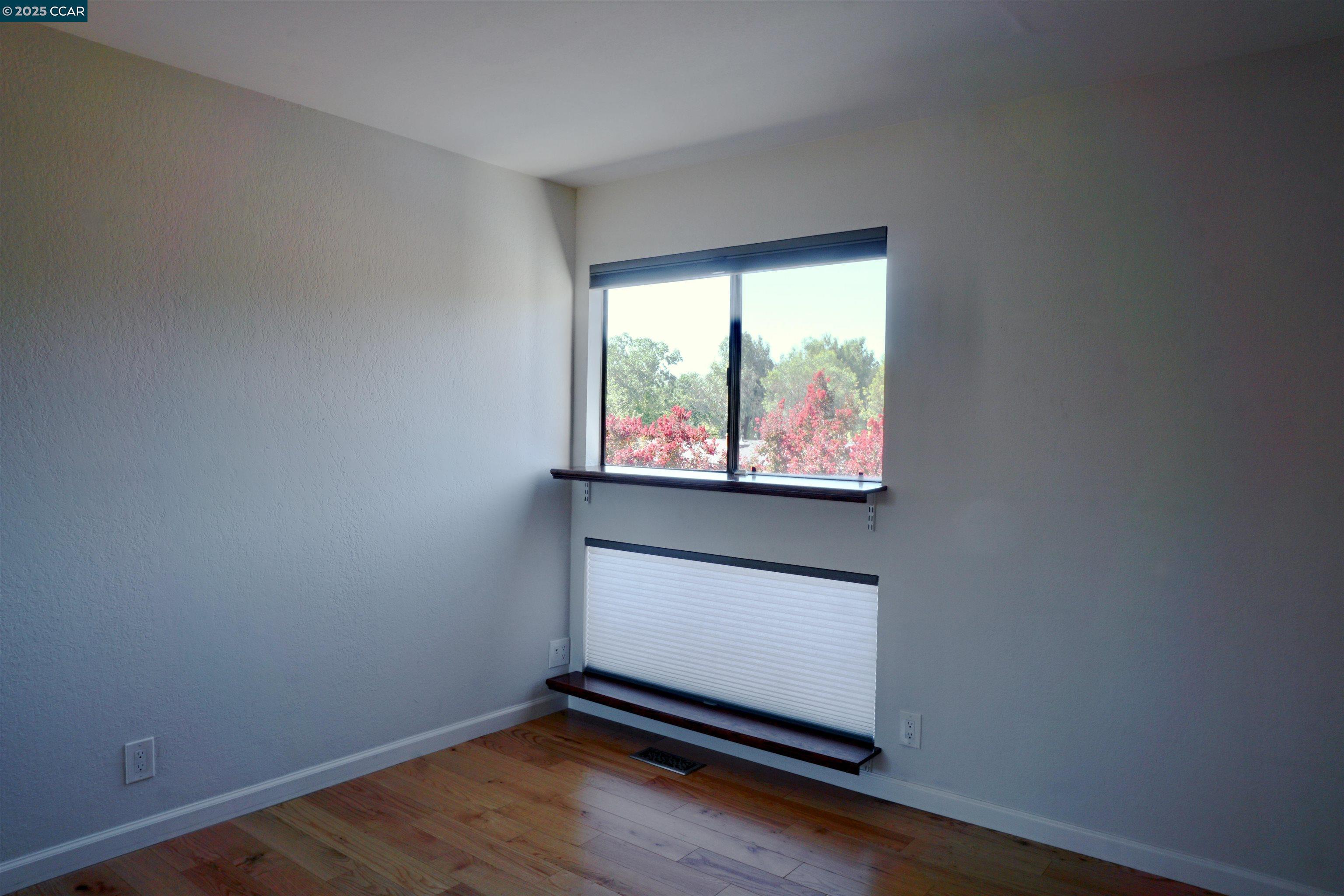 Photo #14: 41107742 Listing: Photo #14