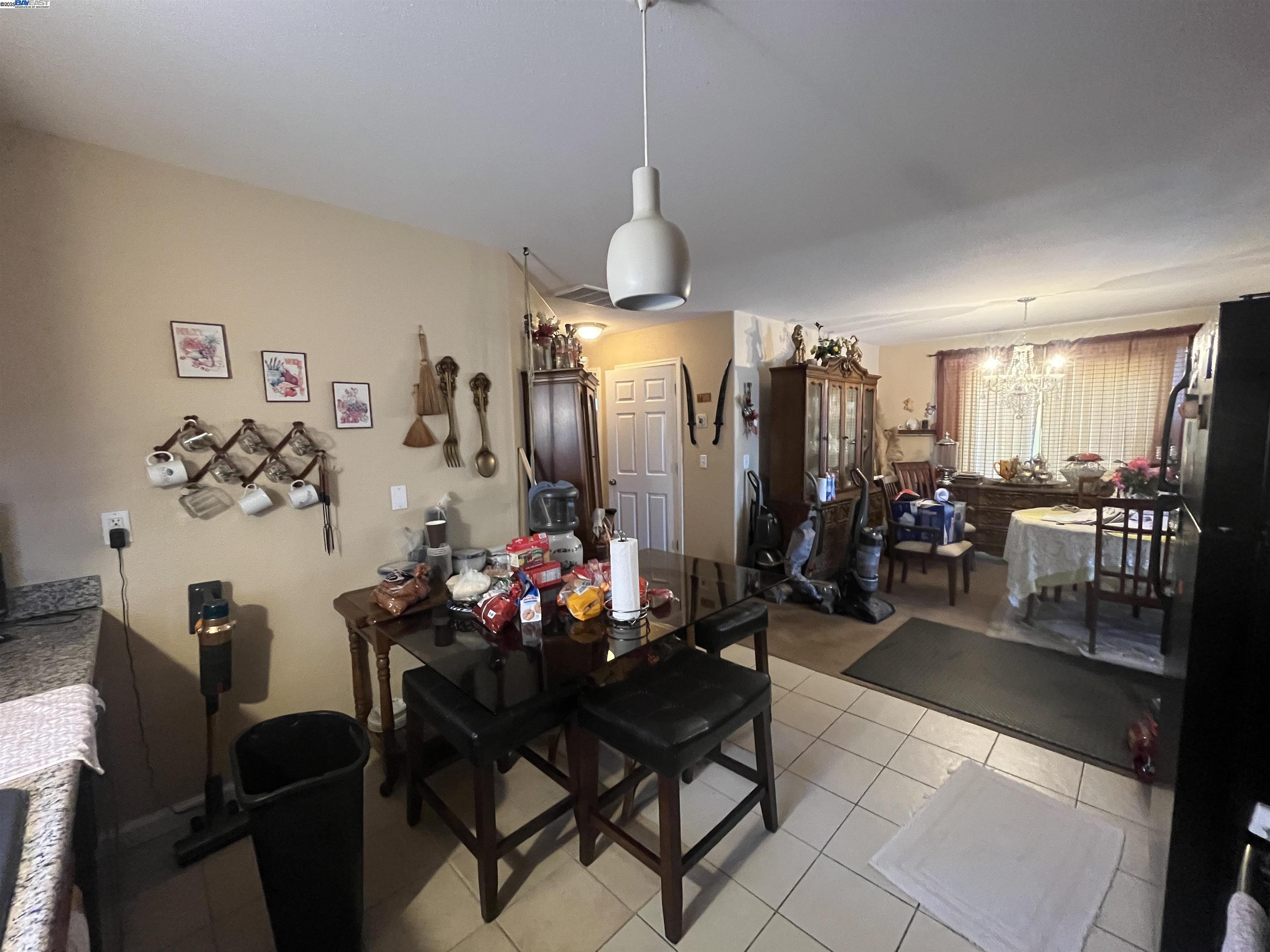Detail Gallery Image 12 of 35 For 127 Willard Ave, Richmond,  CA 94801 - 4 Beds | 2 Baths