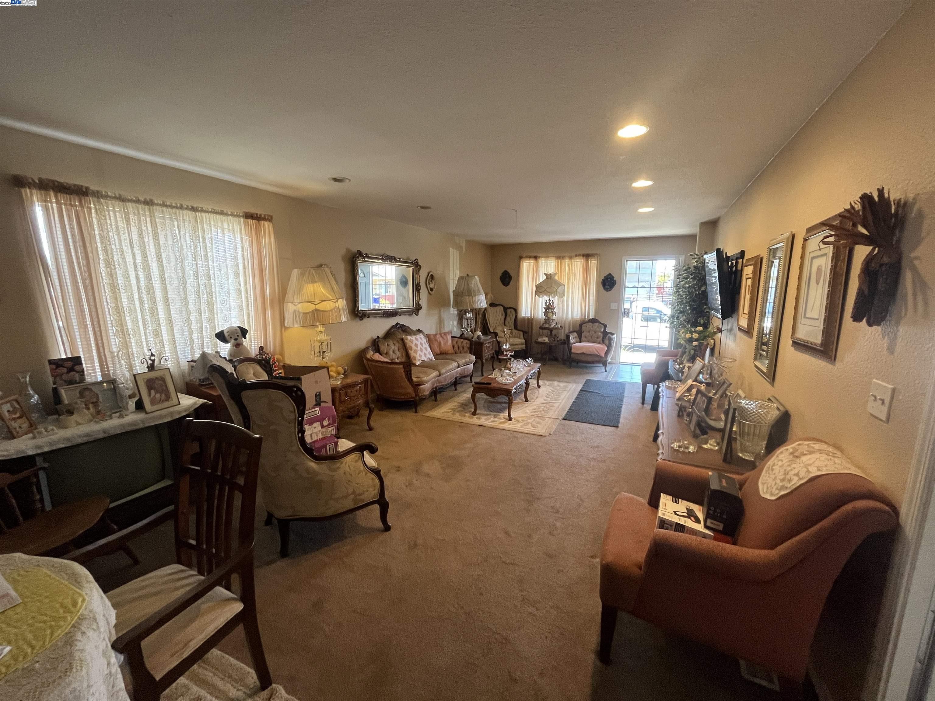Detail Gallery Image 5 of 35 For 127 Willard Ave, Richmond,  CA 94801 - 4 Beds | 2 Baths