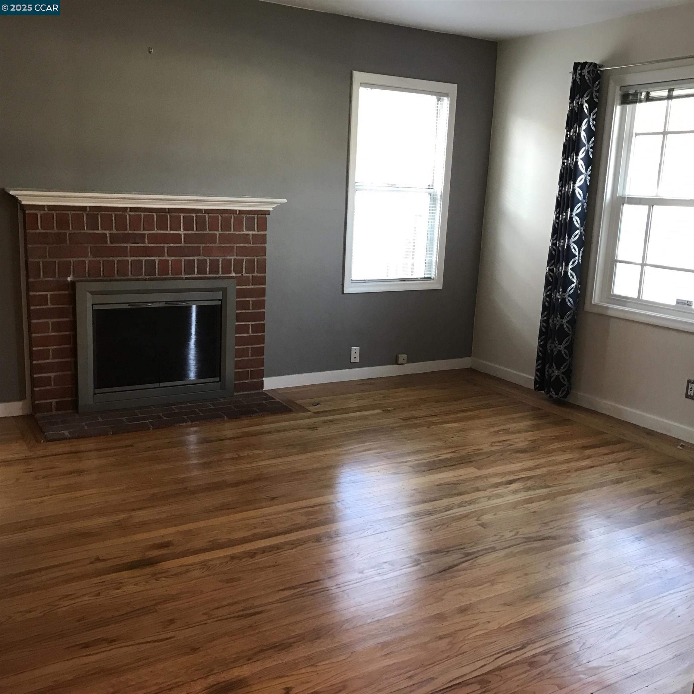 Detail Gallery Image 9 of 15 For 2940 Mount Diablo St, Concord,  CA 94518 - 2 Beds | 1 Baths