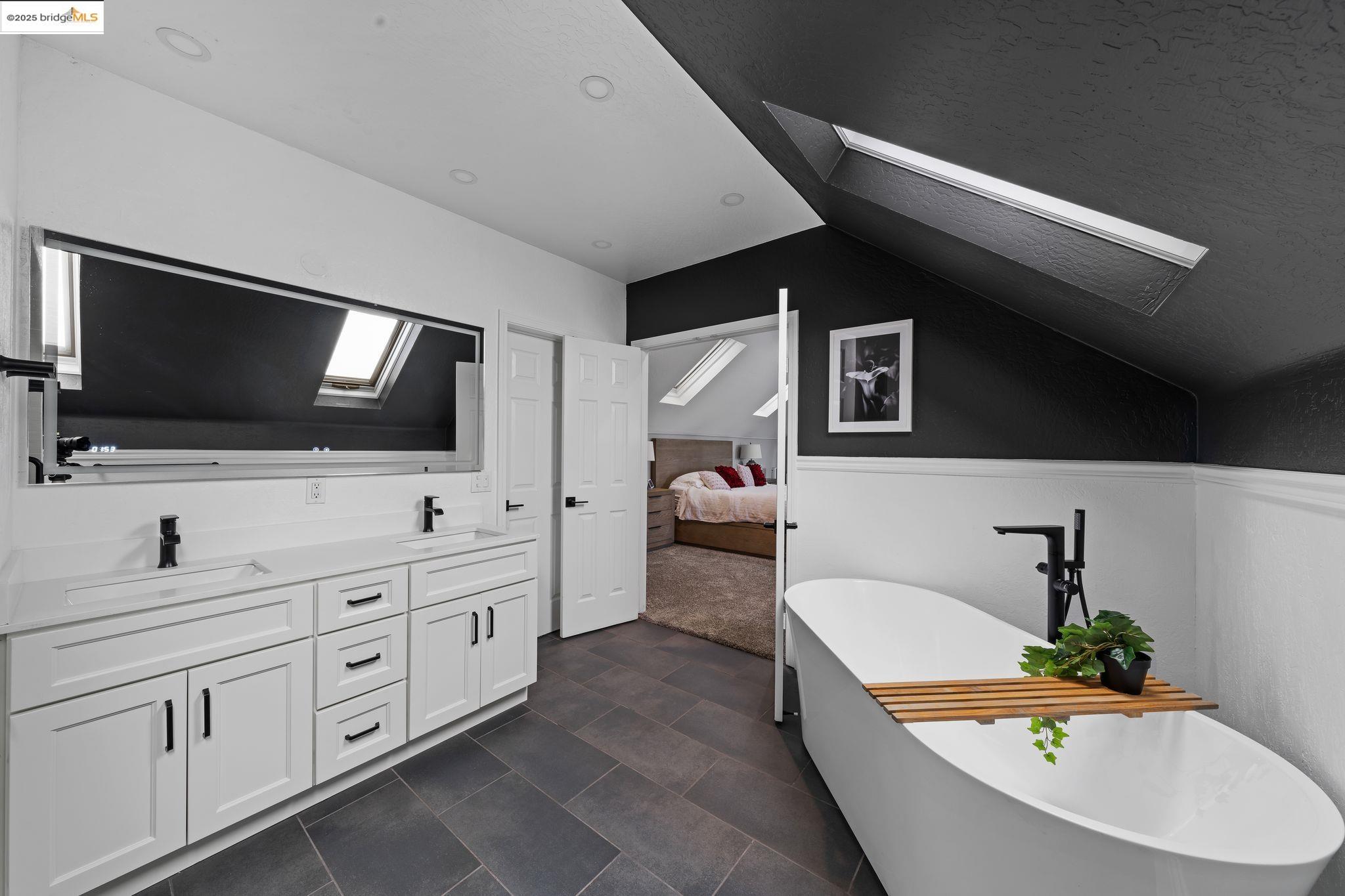 Detail Gallery Image 35 of 47 For 51 Cunha Ct, Oakley,  CA 94561 - 4 Beds | 3 Baths