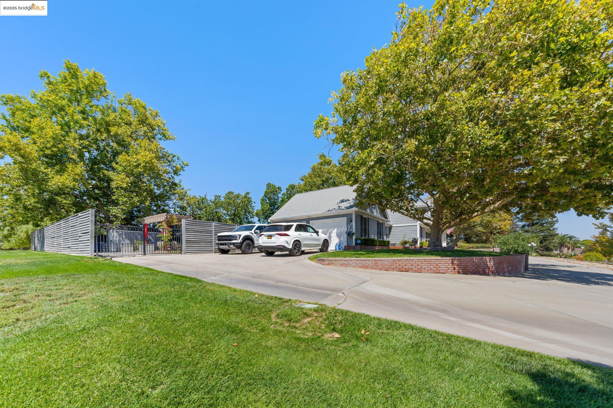 Detail Gallery Image 6 of 47 For 51 Cunha Ct, Oakley,  CA 94561 - 4 Beds | 3 Baths