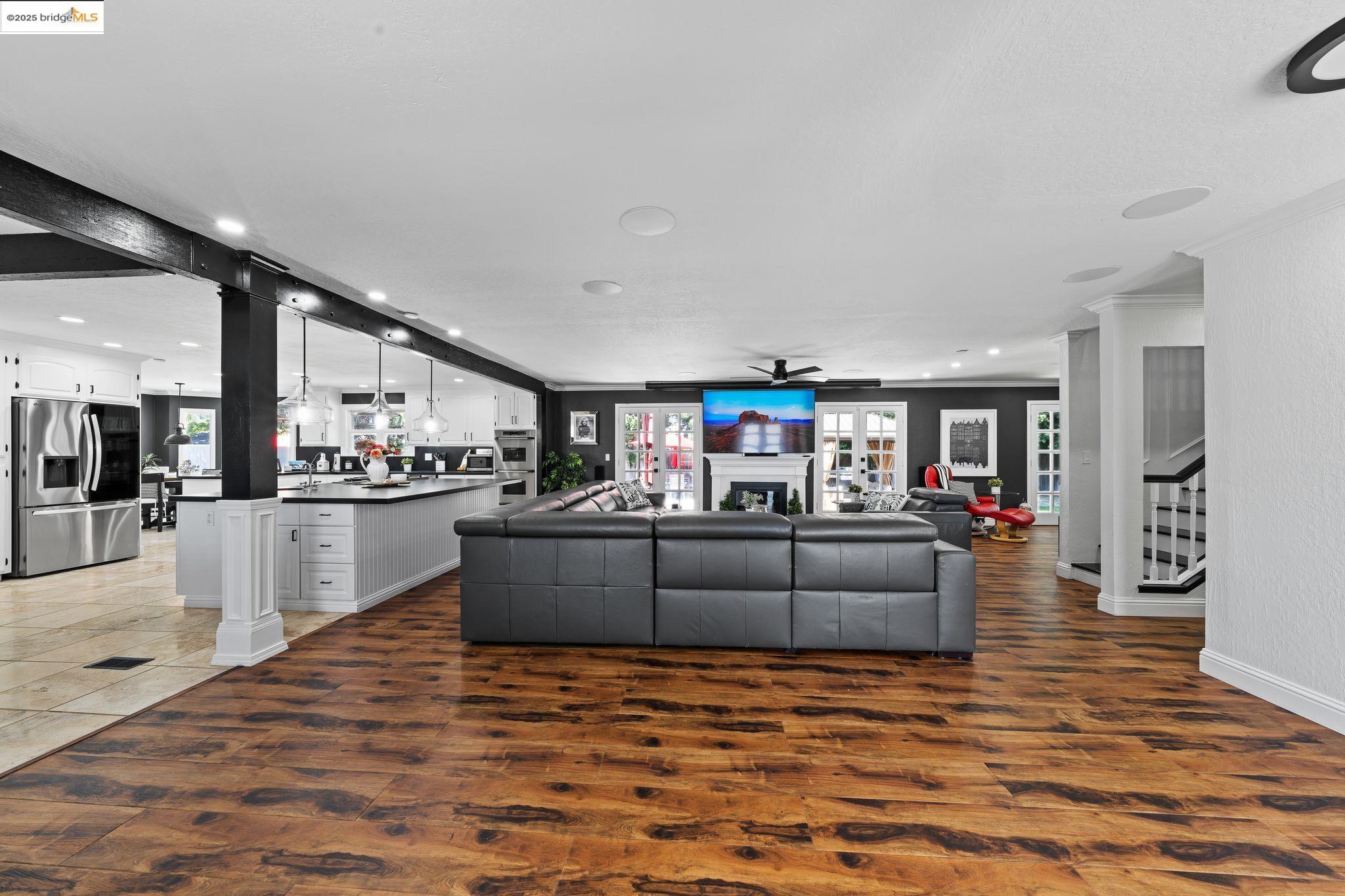 Detail Gallery Image 8 of 47 For 51 Cunha Ct, Oakley,  CA 94561 - 4 Beds | 3 Baths