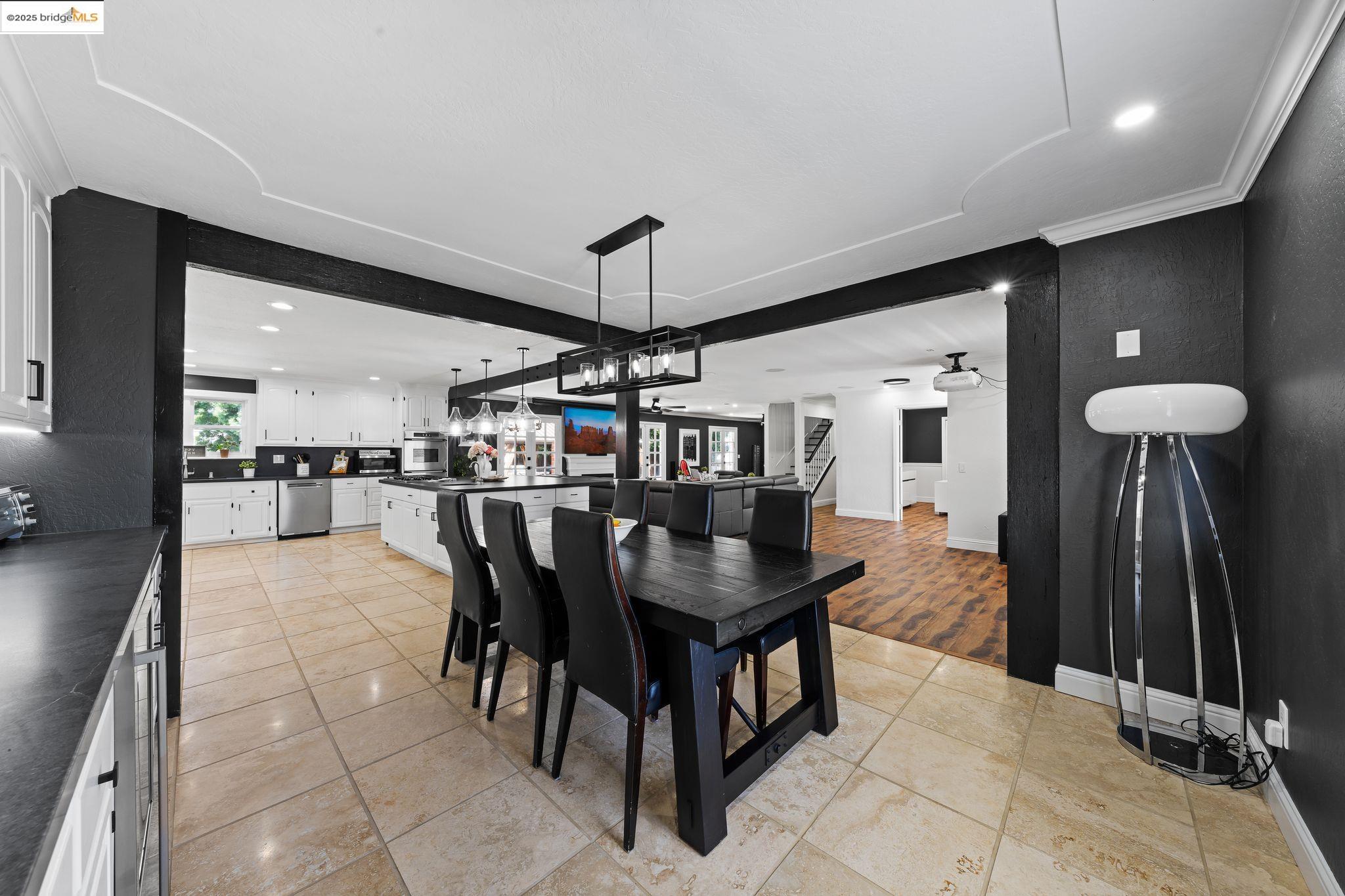 Detail Gallery Image 10 of 47 For 51 Cunha Ct, Oakley,  CA 94561 - 4 Beds | 3 Baths