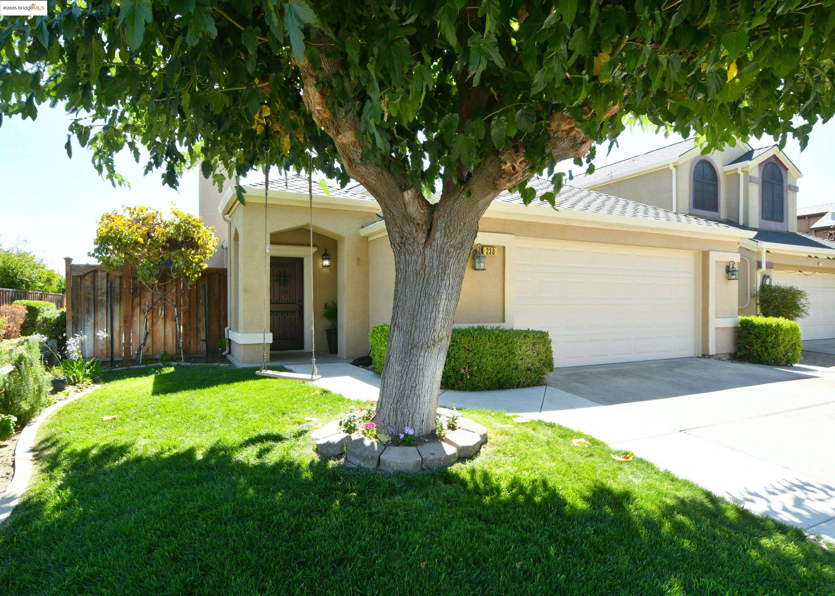 Detail Gallery Image 5 of 27 For 230 Robinwood Ave, Oakley,  CA 94561 - 3 Beds | 2 Baths
