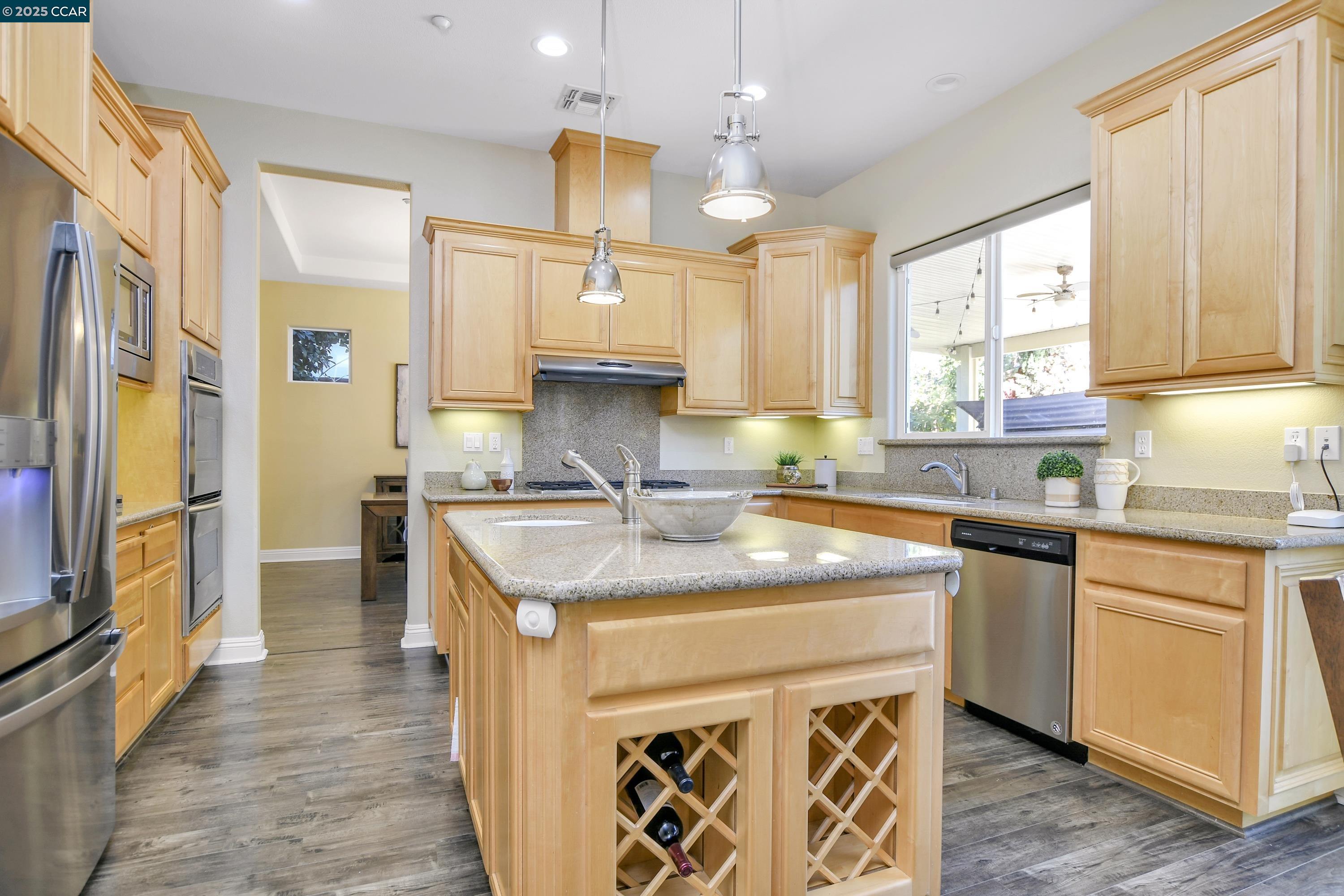 Detail Gallery Image 11 of 60 For 2593 Camel Back Rd, Brentwood,  CA 94513 - 5 Beds | 3 Baths