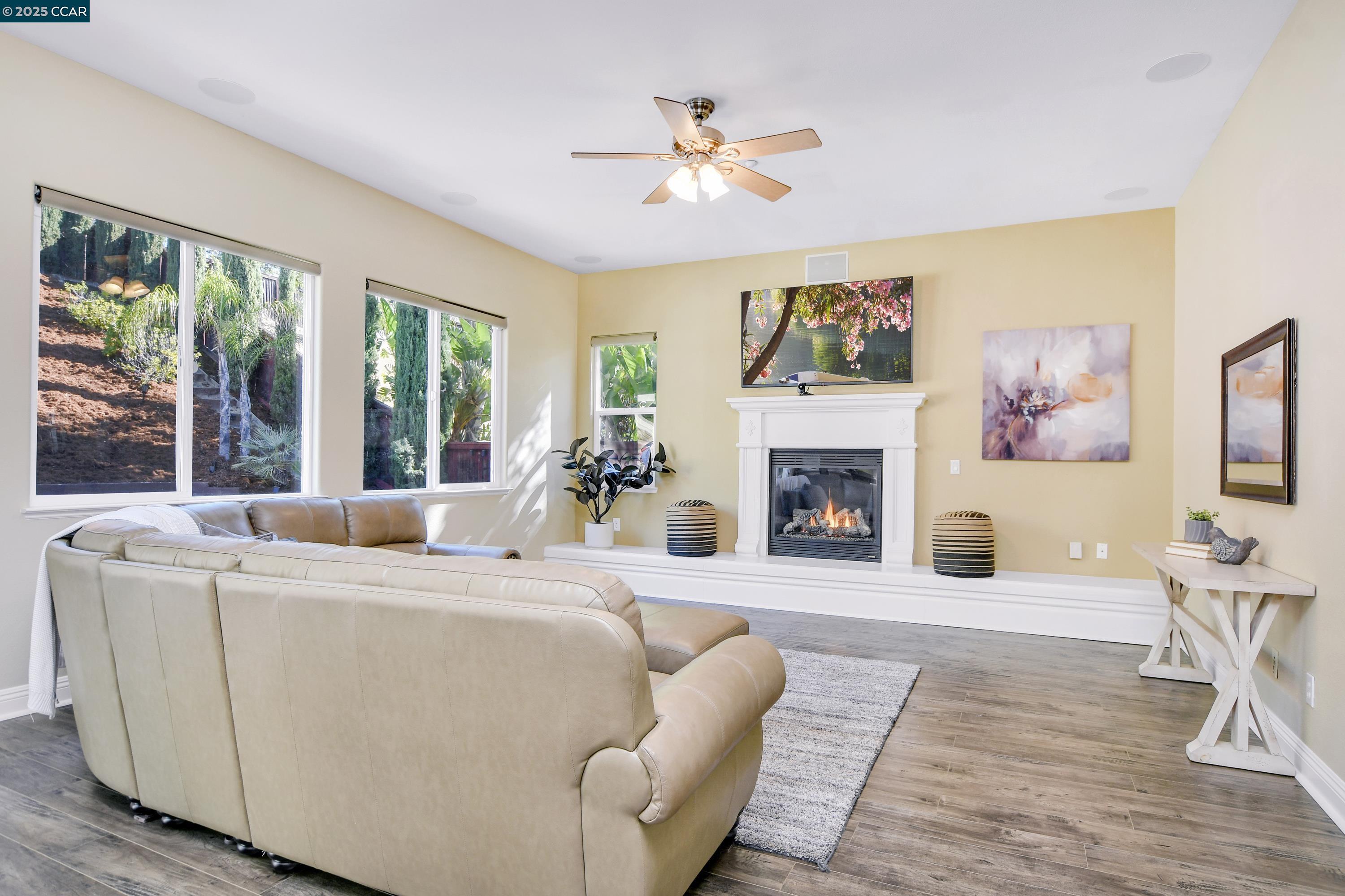 Detail Gallery Image 8 of 60 For 2593 Camel Back Rd, Brentwood,  CA 94513 - 5 Beds | 3 Baths