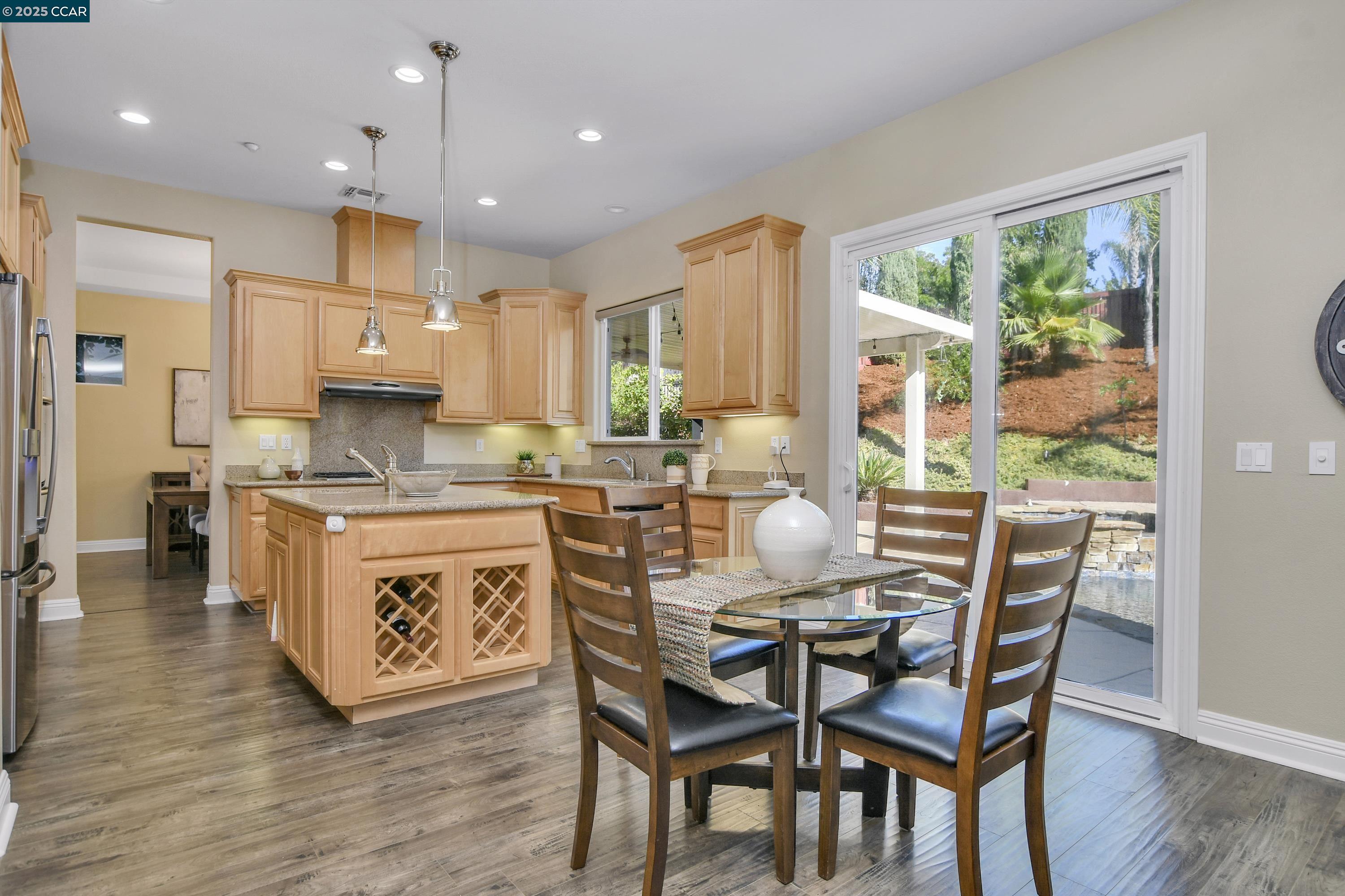 Detail Gallery Image 10 of 60 For 2593 Camel Back Rd, Brentwood,  CA 94513 - 5 Beds | 3 Baths