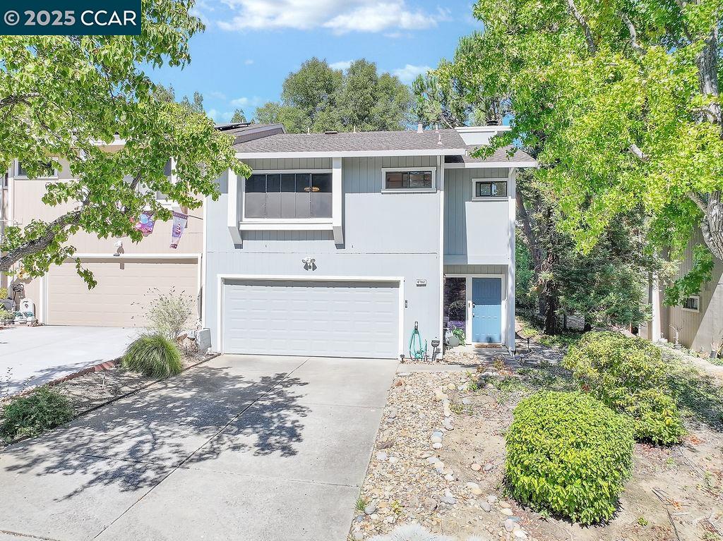 More Details about MLS # 41107756 : 4782 STARFLOWER DR