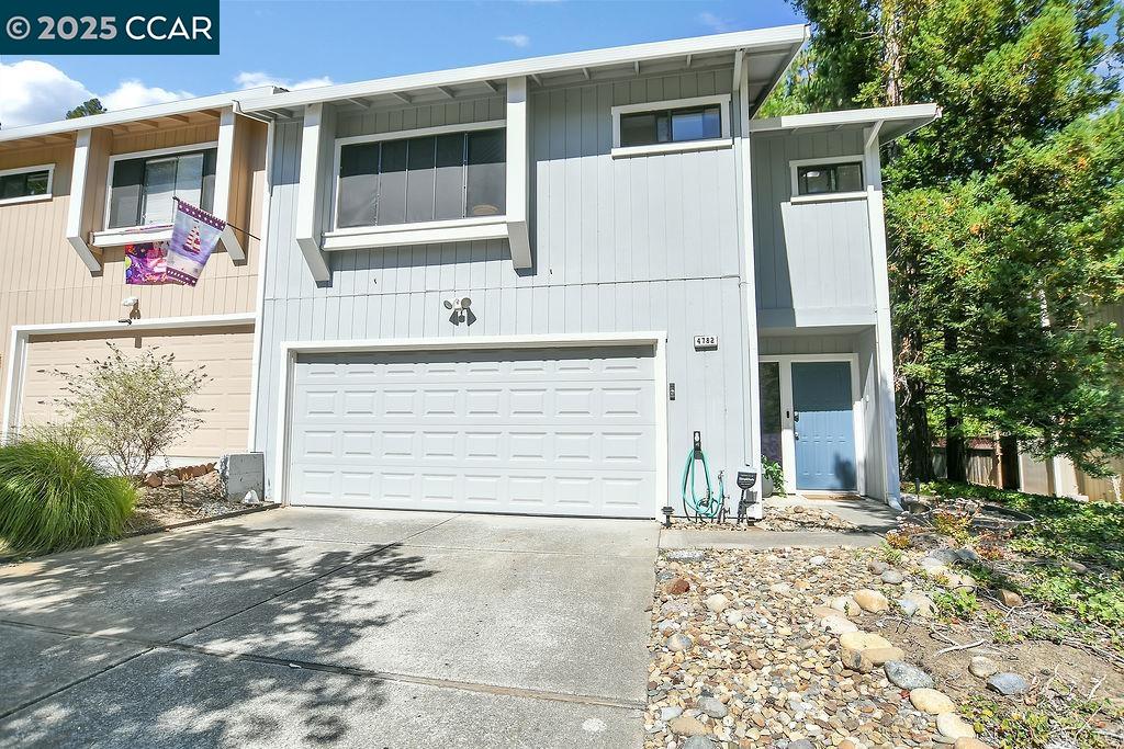 Photo #2: 41107756 Listing 