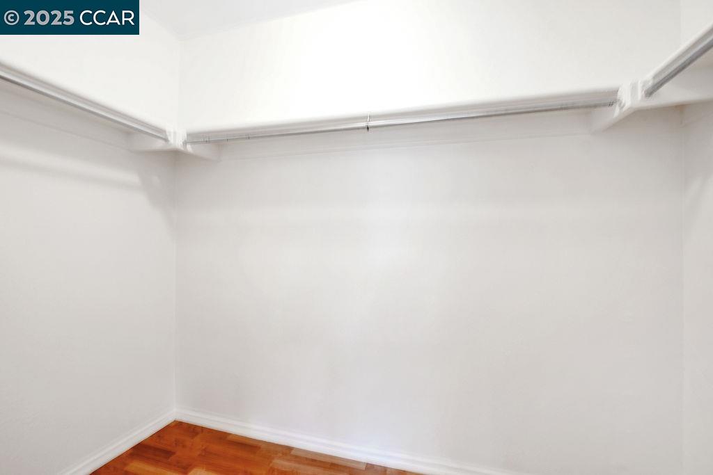 Photo #20: 41107756 Listing: Photo #20