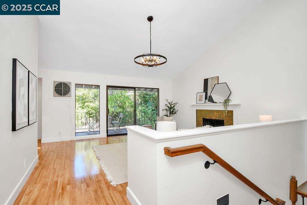 Photo #5: 41107756 Listing 