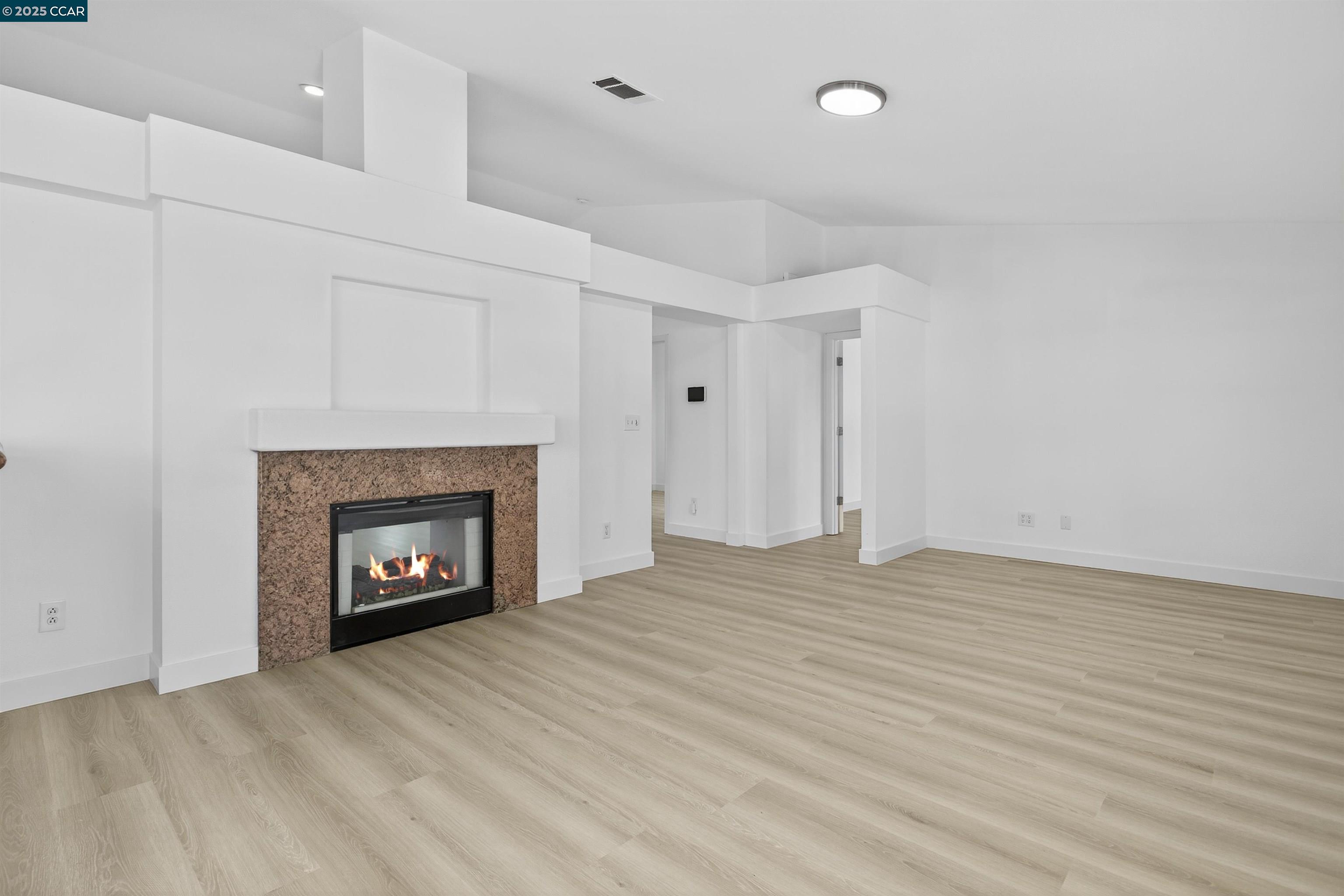 Detail Gallery Image 7 of 33 For 1381 Arlington Way, Brentwood,  CA 94513 - 4 Beds | 2 Baths