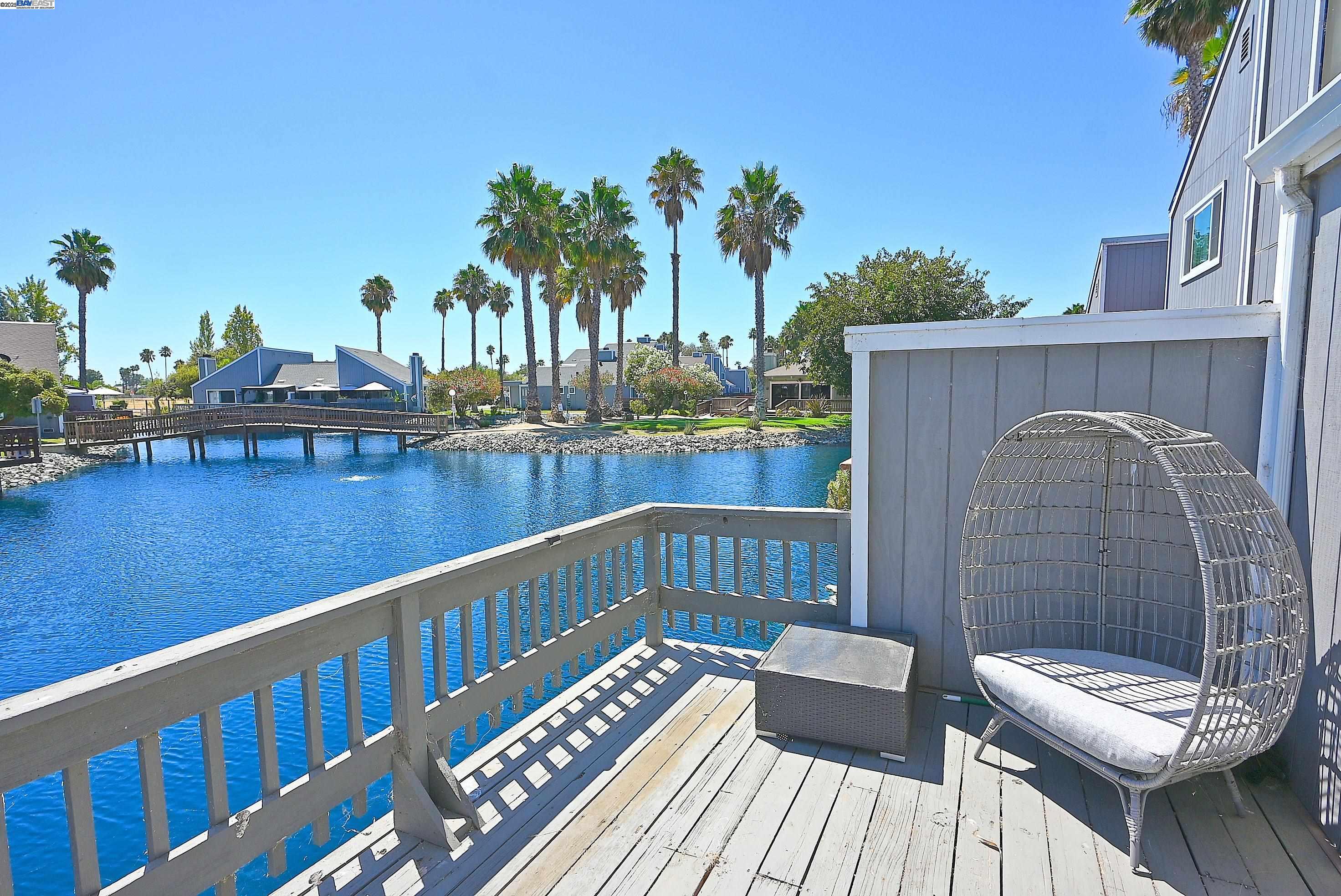 Detail Gallery Image 3 of 40 For 2073 Sand Point Rd, Discovery Bay,  CA 94505 - 2 Beds | 2 Baths