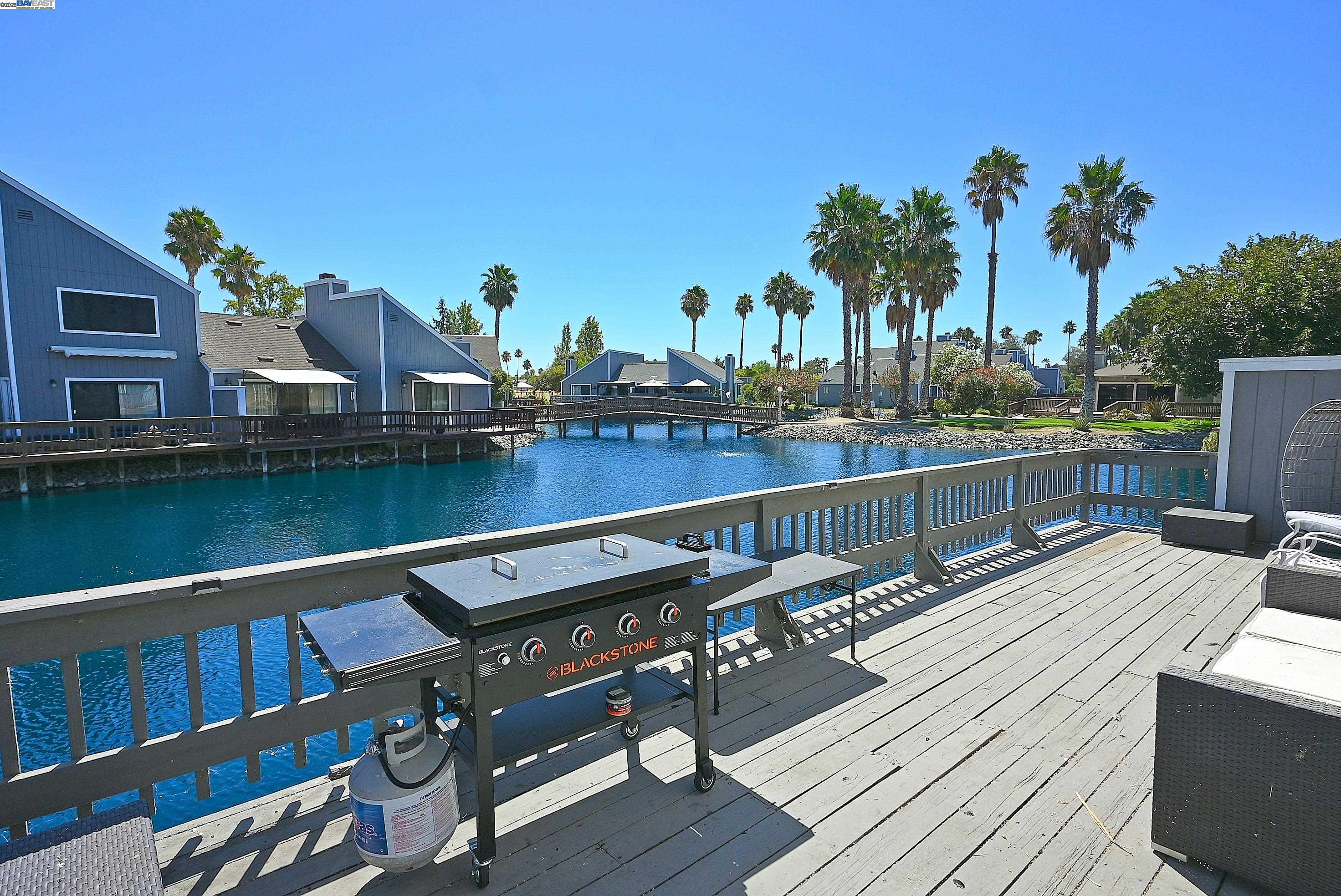 Detail Gallery Image 5 of 40 For 2073 Sand Point Rd, Discovery Bay,  CA 94505 - 2 Beds | 2 Baths
