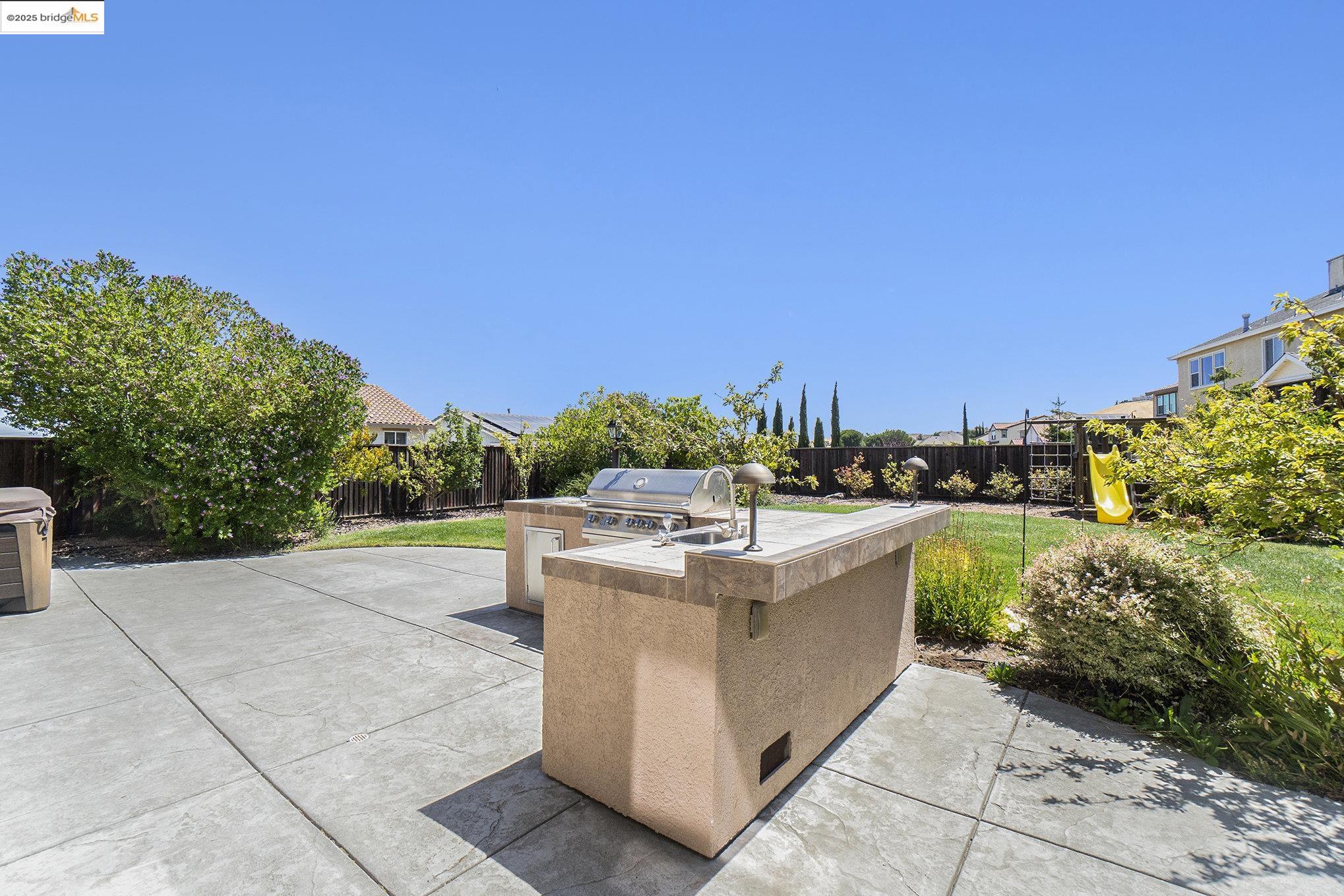 Detail Gallery Image 36 of 46 For 2776 Alves Ranch Rd, Pittsburg,  CA 94565 - 5 Beds | 3 Baths