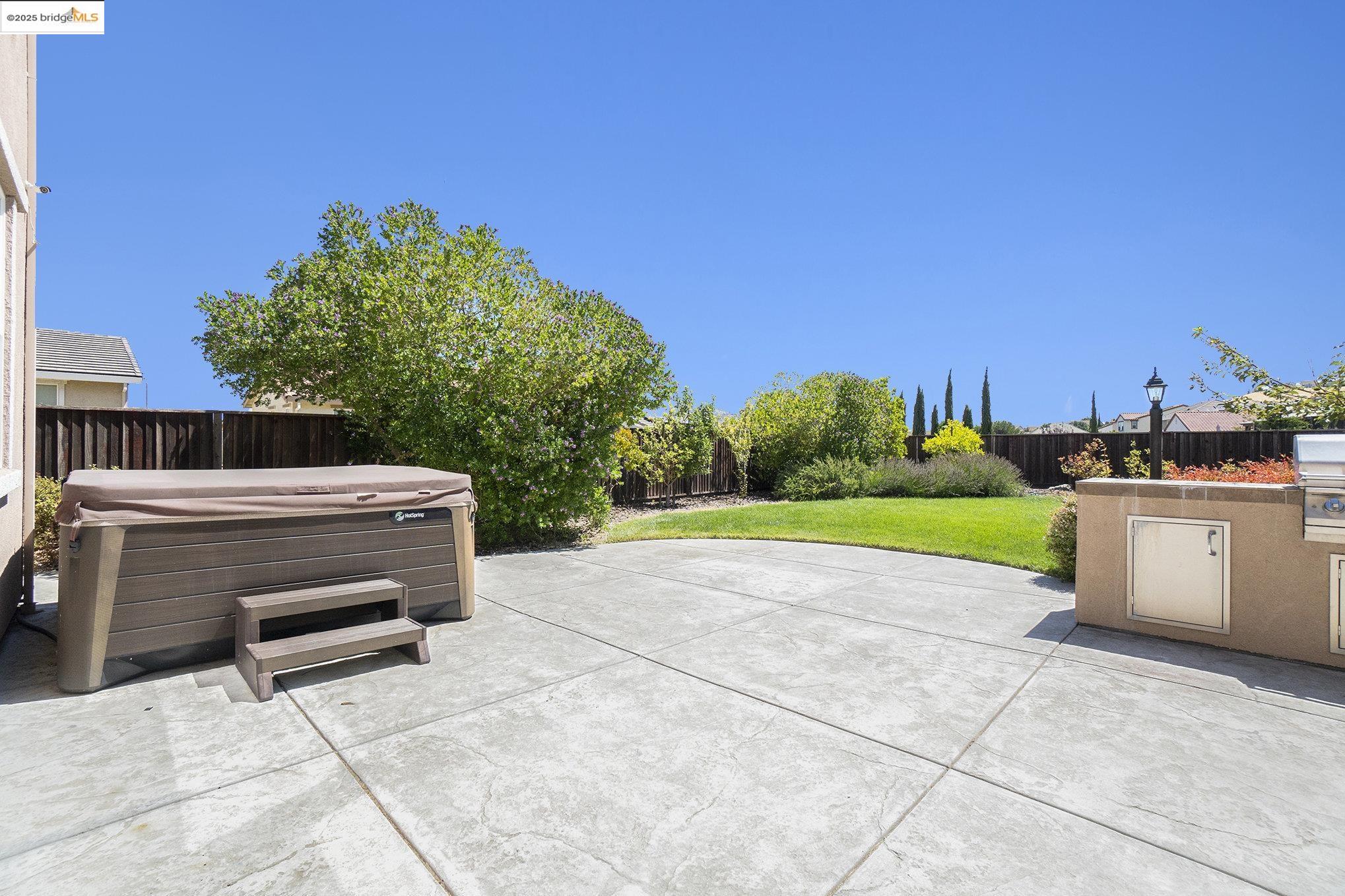 Detail Gallery Image 37 of 46 For 2776 Alves Ranch Rd, Pittsburg,  CA 94565 - 5 Beds | 3 Baths