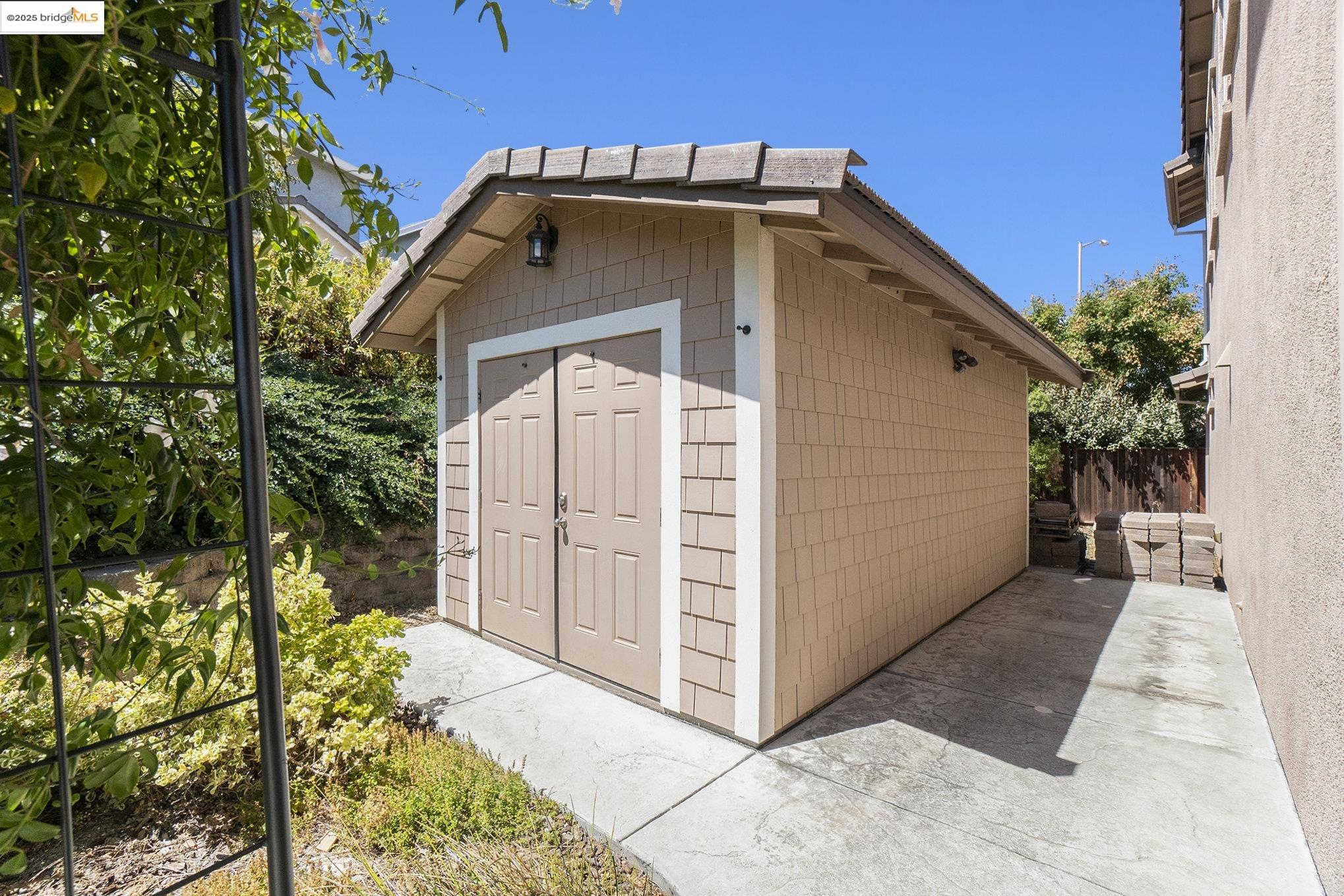 Detail Gallery Image 41 of 46 For 2776 Alves Ranch Rd, Pittsburg,  CA 94565 - 5 Beds | 3 Baths