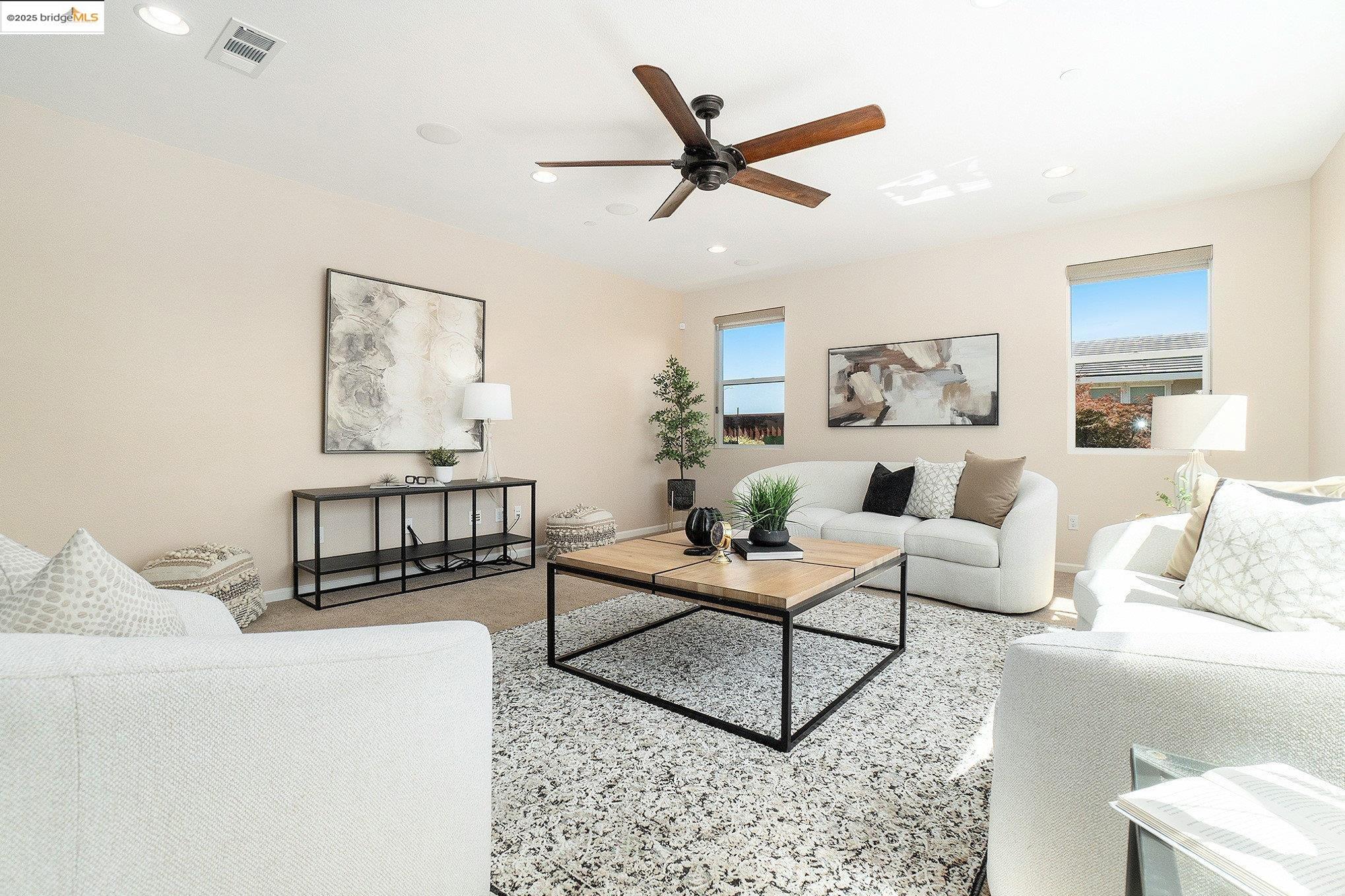 Detail Gallery Image 8 of 46 For 2776 Alves Ranch Rd, Pittsburg,  CA 94565 - 5 Beds | 3 Baths