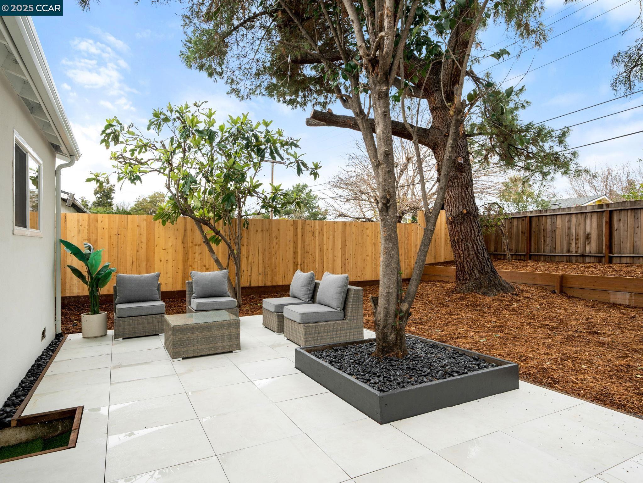 Detail Gallery Image 24 of 28 For 4285 Carter Ct, Concord,  CA 94521 - 4 Beds | 2 Baths