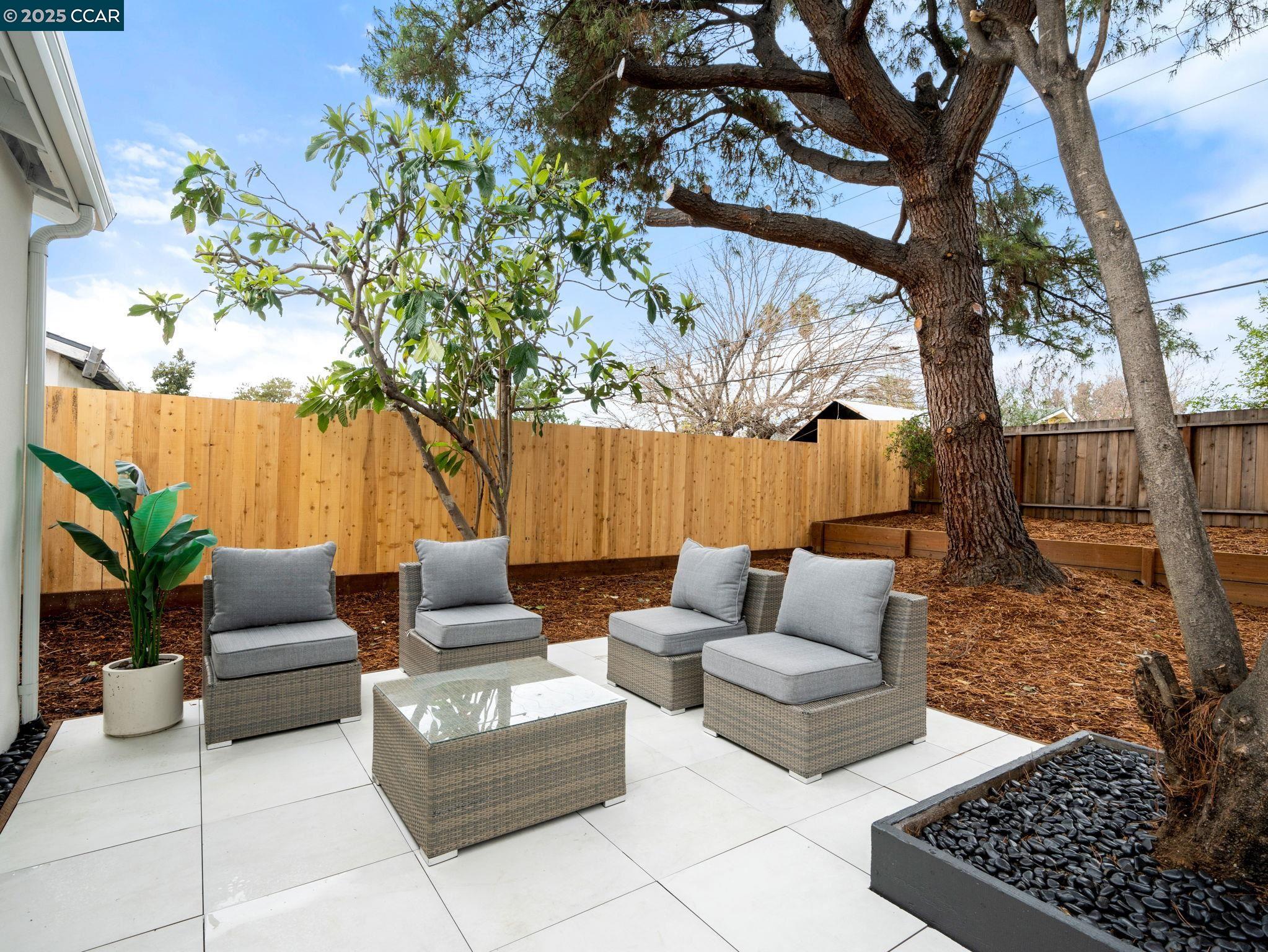 Detail Gallery Image 25 of 28 For 4285 Carter Ct, Concord,  CA 94521 - 4 Beds | 2 Baths