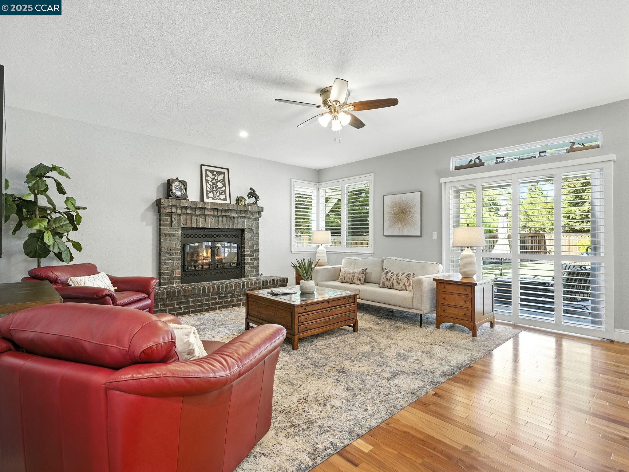 Detail Gallery Image 23 of 52 For 3052 Miwok Way, Clayton,  CA 94517 - 5 Beds | 3/1 Baths