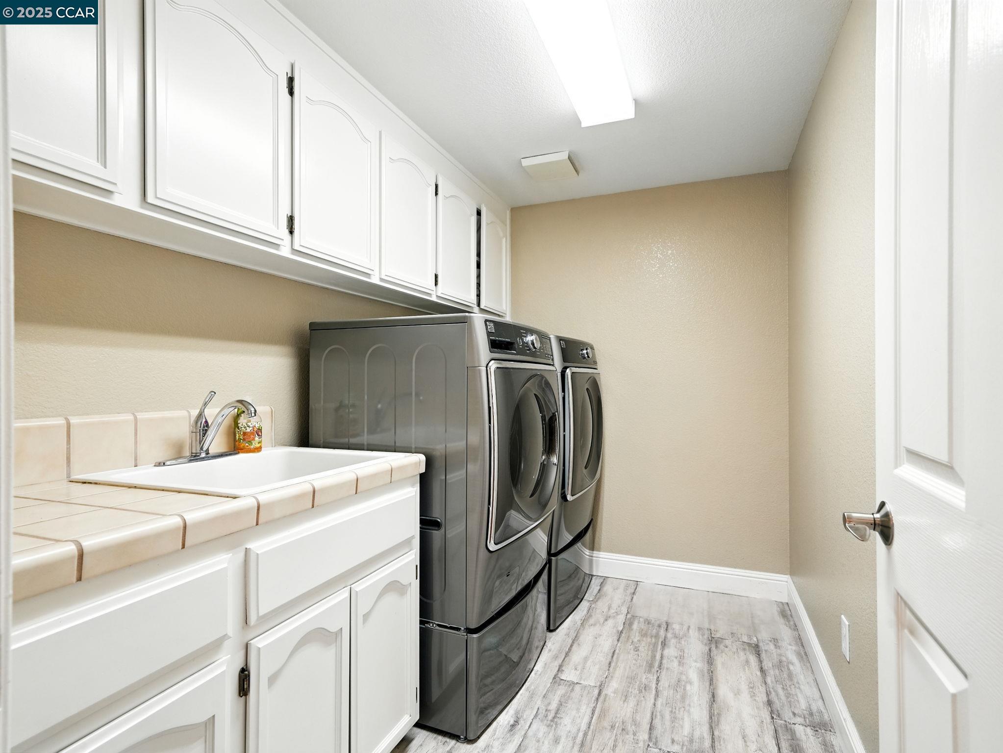 Detail Gallery Image 25 of 52 For 3052 Miwok Way, Clayton,  CA 94517 - 5 Beds | 3/1 Baths