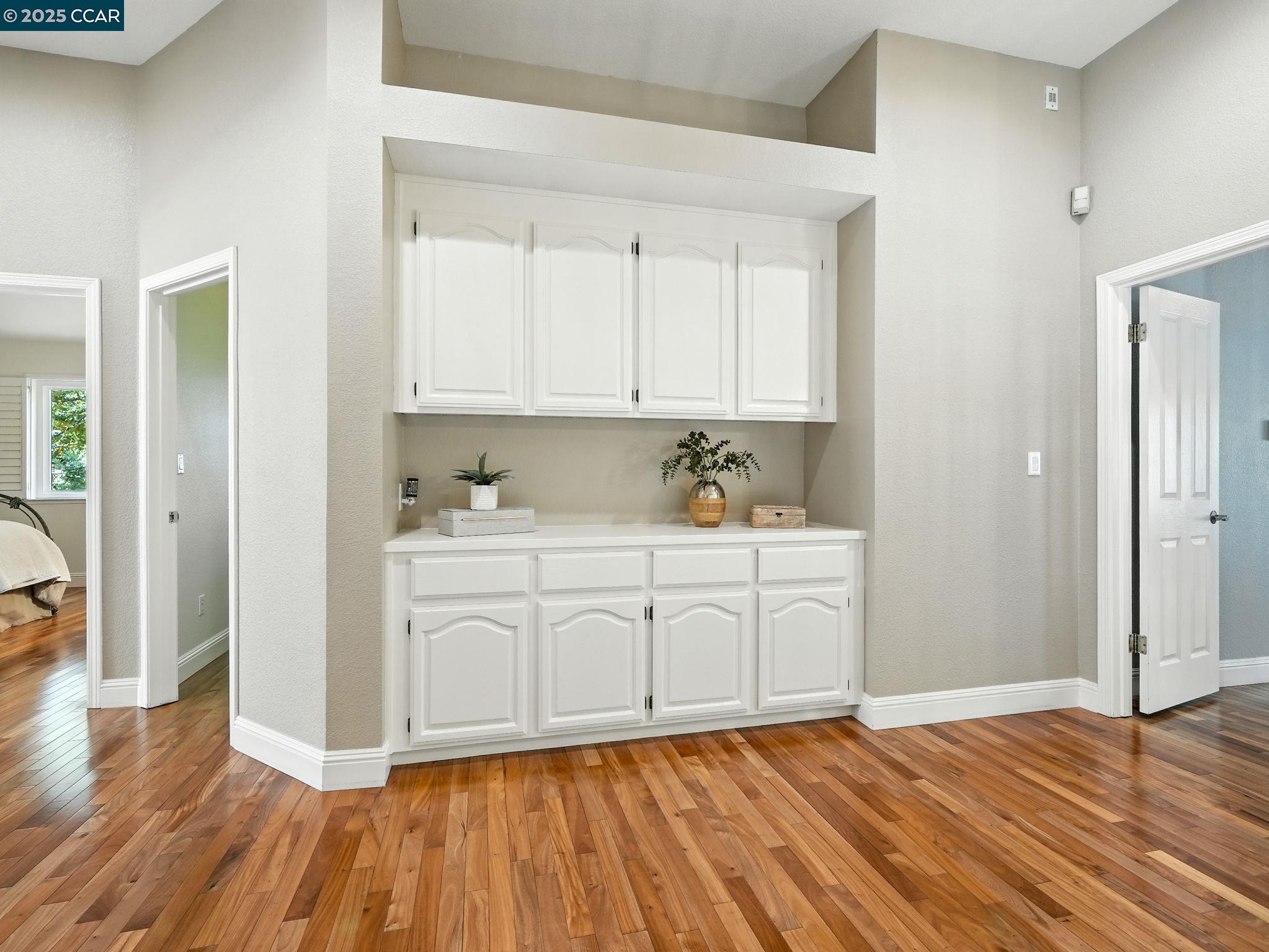 Detail Gallery Image 27 of 52 For 3052 Miwok Way, Clayton,  CA 94517 - 5 Beds | 3/1 Baths