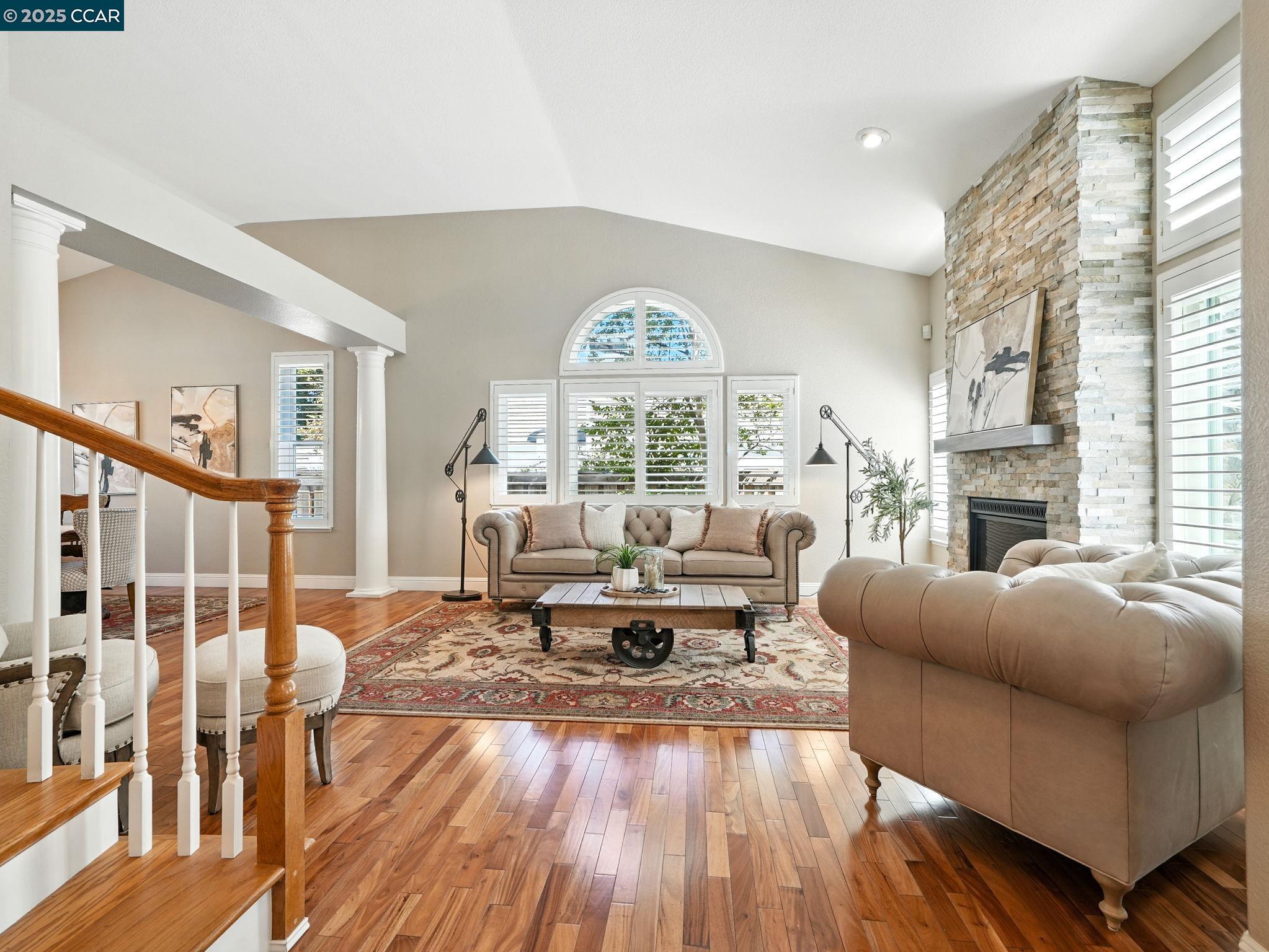 Detail Gallery Image 7 of 52 For 3052 Miwok Way, Clayton,  CA 94517 - 5 Beds | 3/1 Baths