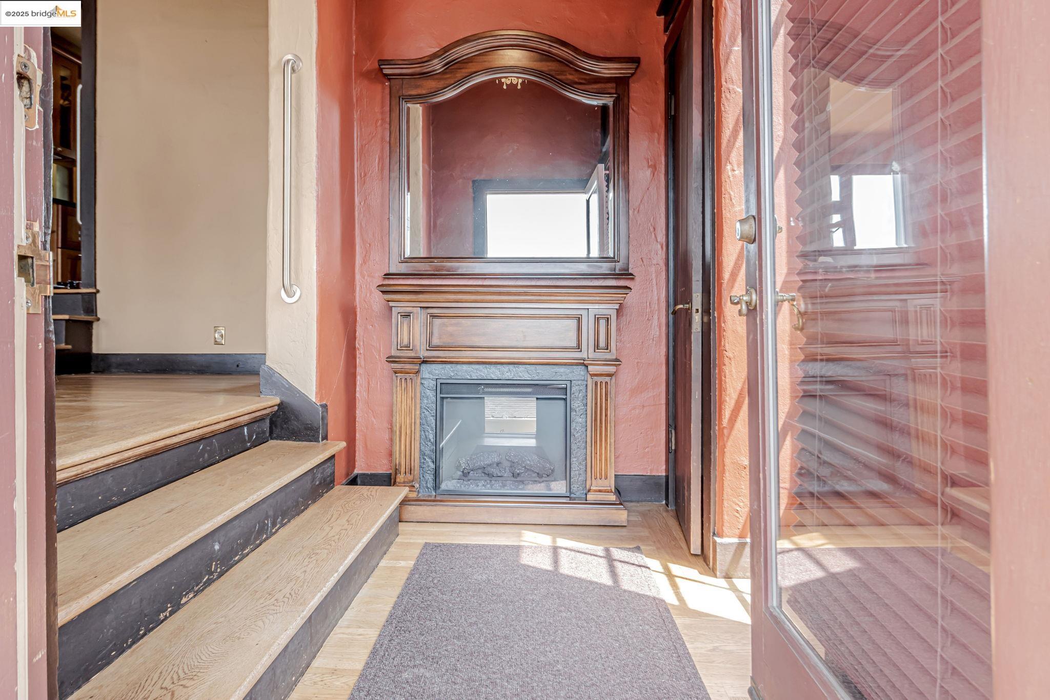 Detail Gallery Image 2 of 51 For 2517 Cedar St, Berkeley,  CA 94708 - – Beds | – Baths