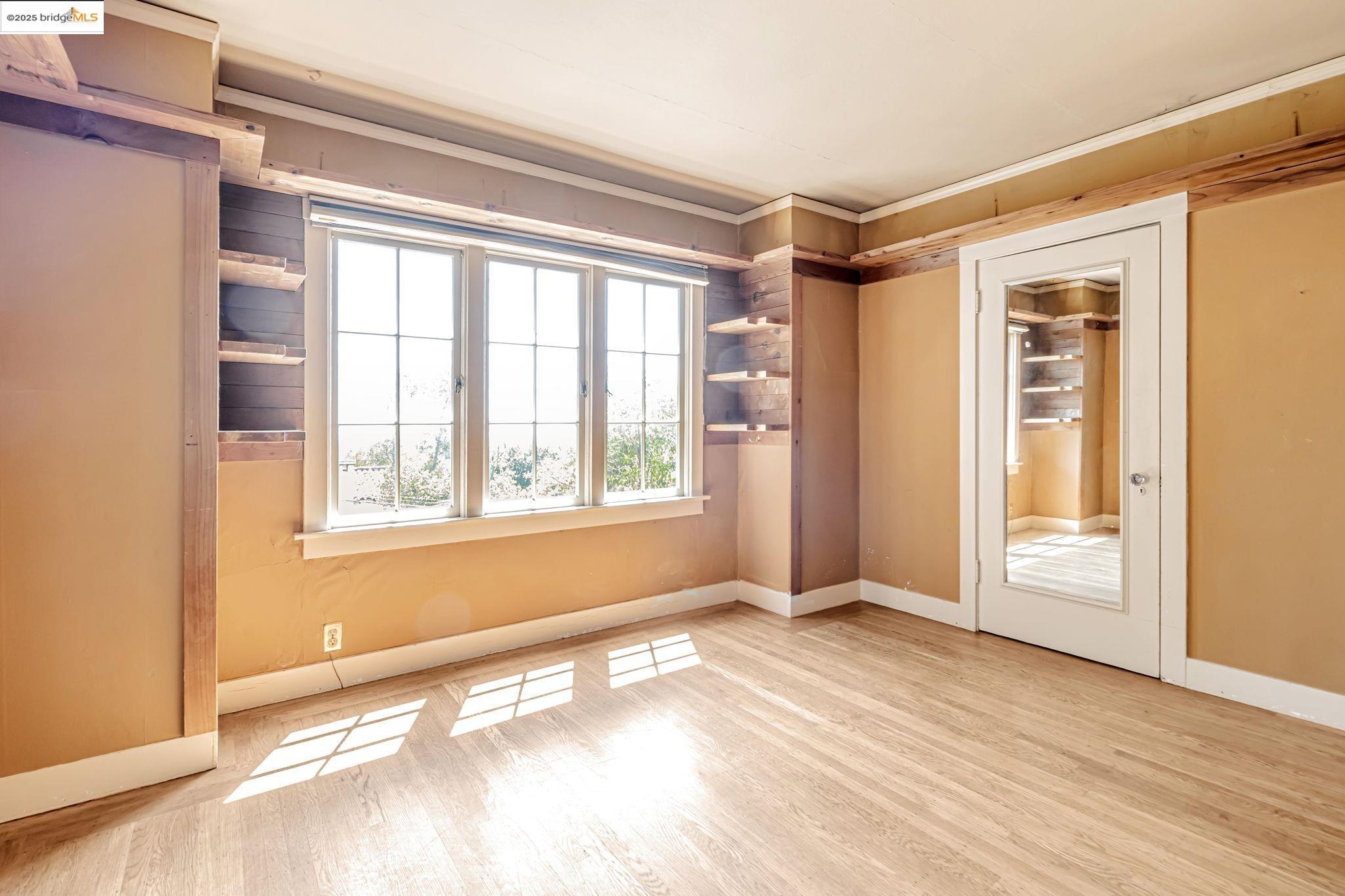 Detail Gallery Image 16 of 51 For 2517 Cedar St, Berkeley,  CA 94708 - – Beds | – Baths