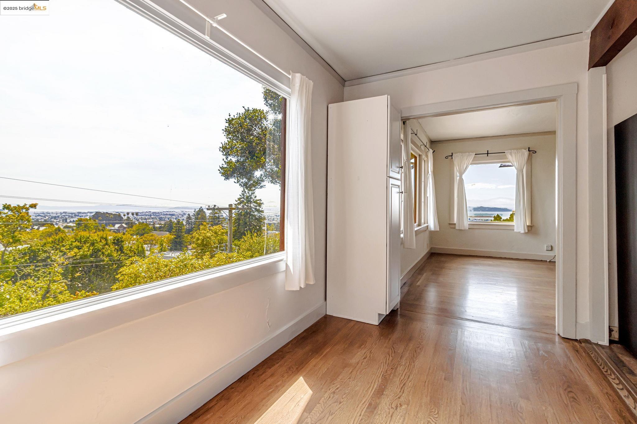 Detail Gallery Image 30 of 51 For 2517 Cedar St, Berkeley,  CA 94708 - – Beds | – Baths