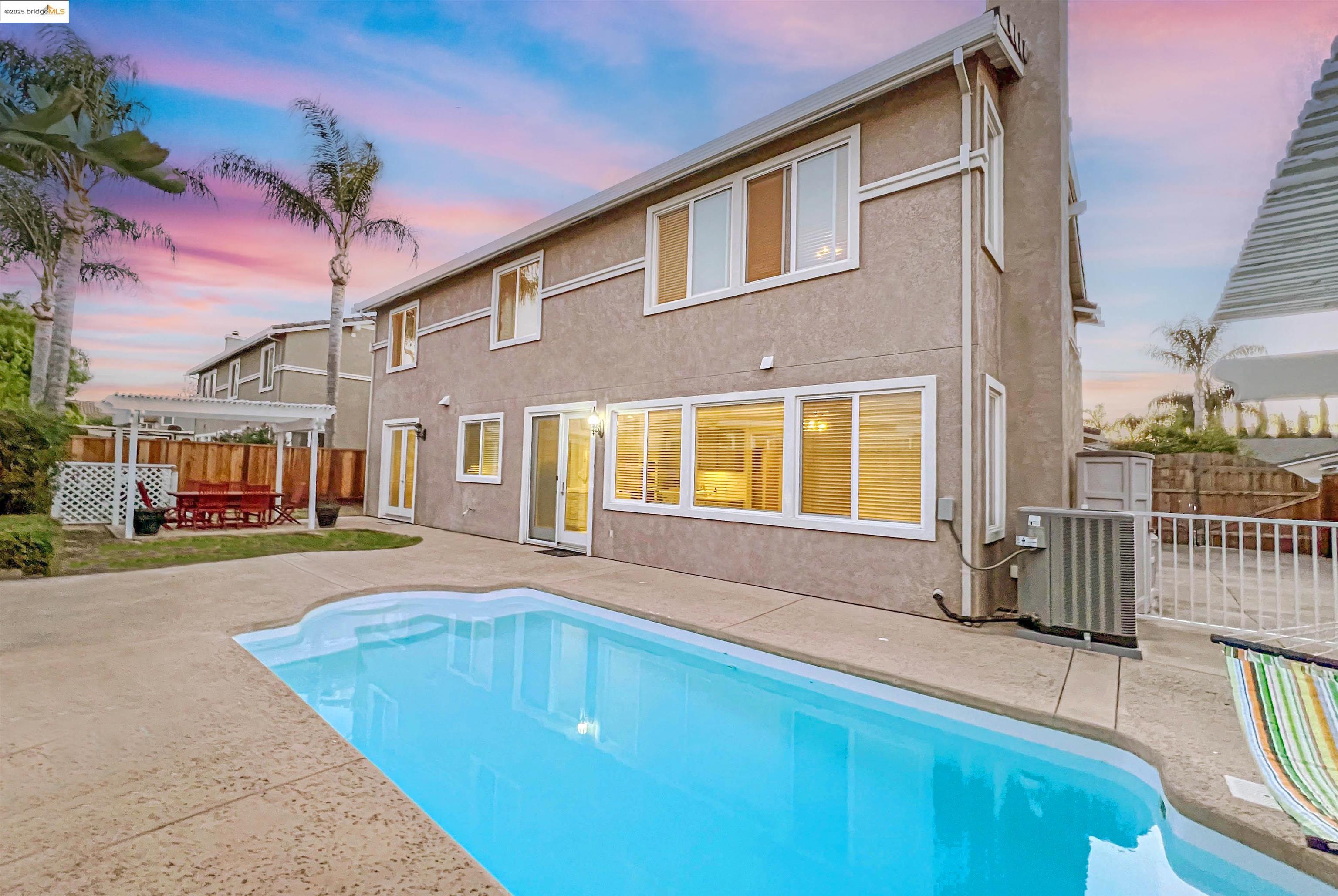 Detail Gallery Image 2 of 55 For 364 Dante Court, Brentwood,  CA 94513-9999 - 4 Beds | 4 Baths