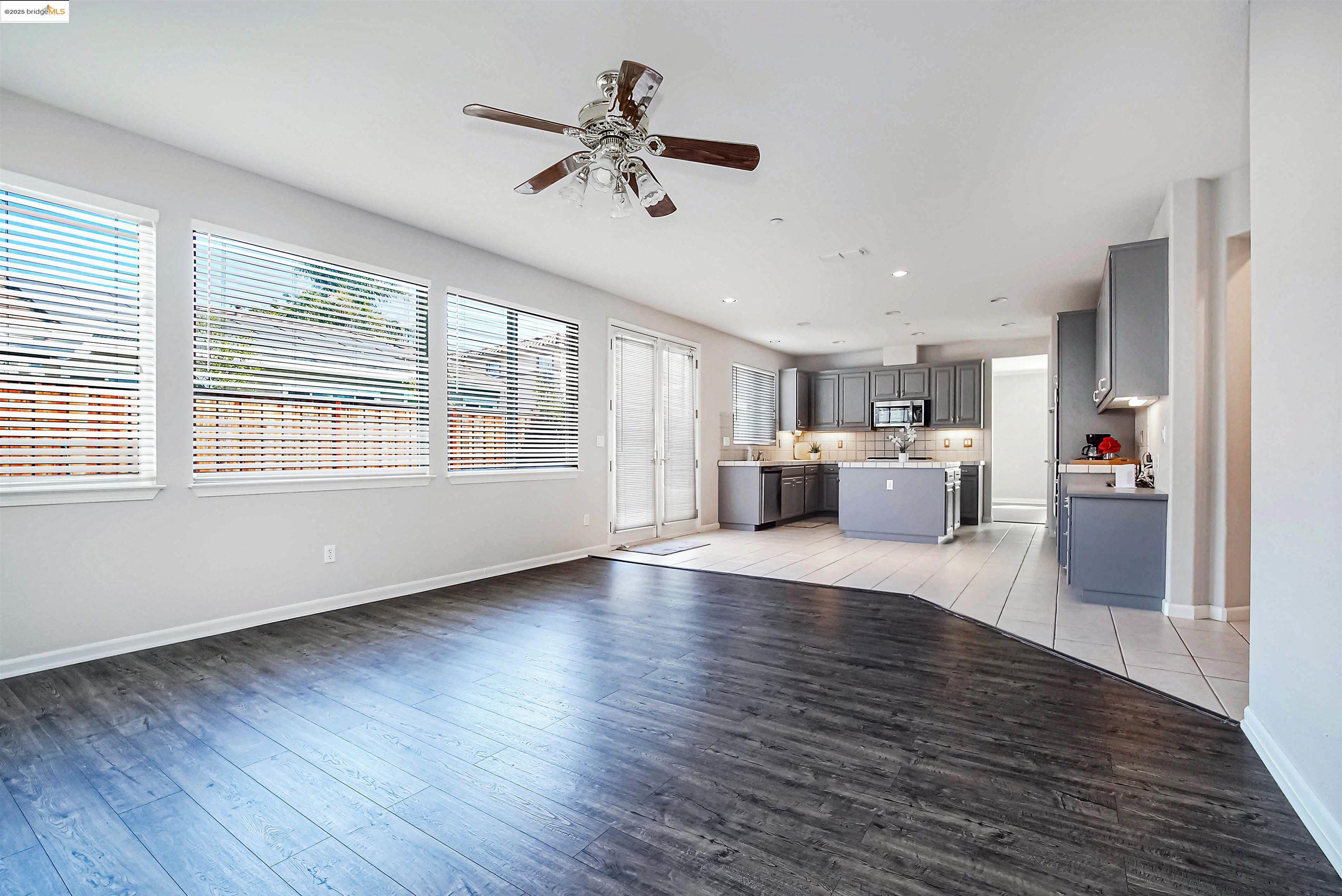 Detail Gallery Image 13 of 55 For 364 Dante Court, Brentwood,  CA 94513-9999 - 4 Beds | 4 Baths