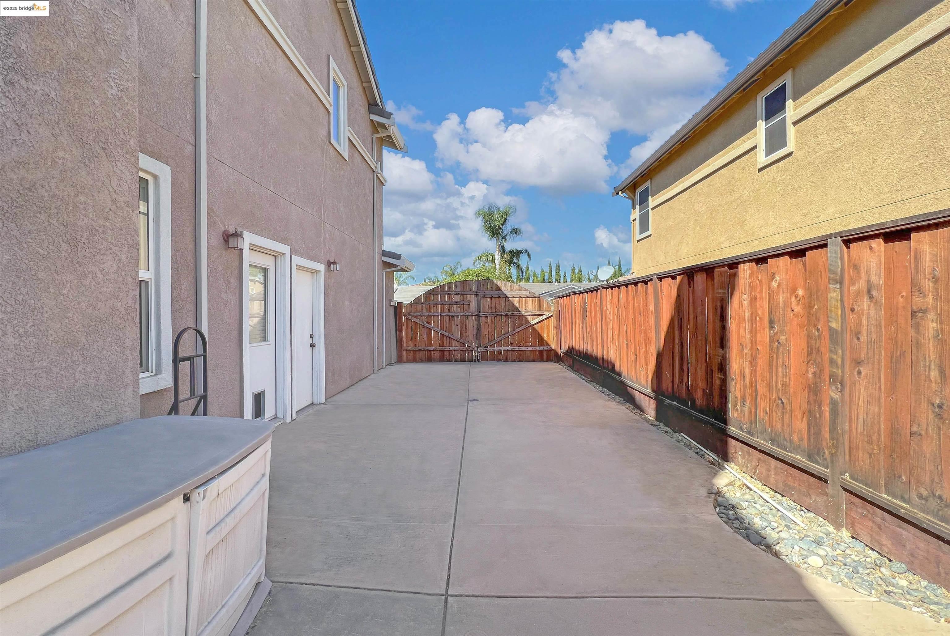 Detail Gallery Image 17 of 45 For 364 Dante Court, Brentwood,  CA 94513-9999 - 4 Beds | 4 Baths