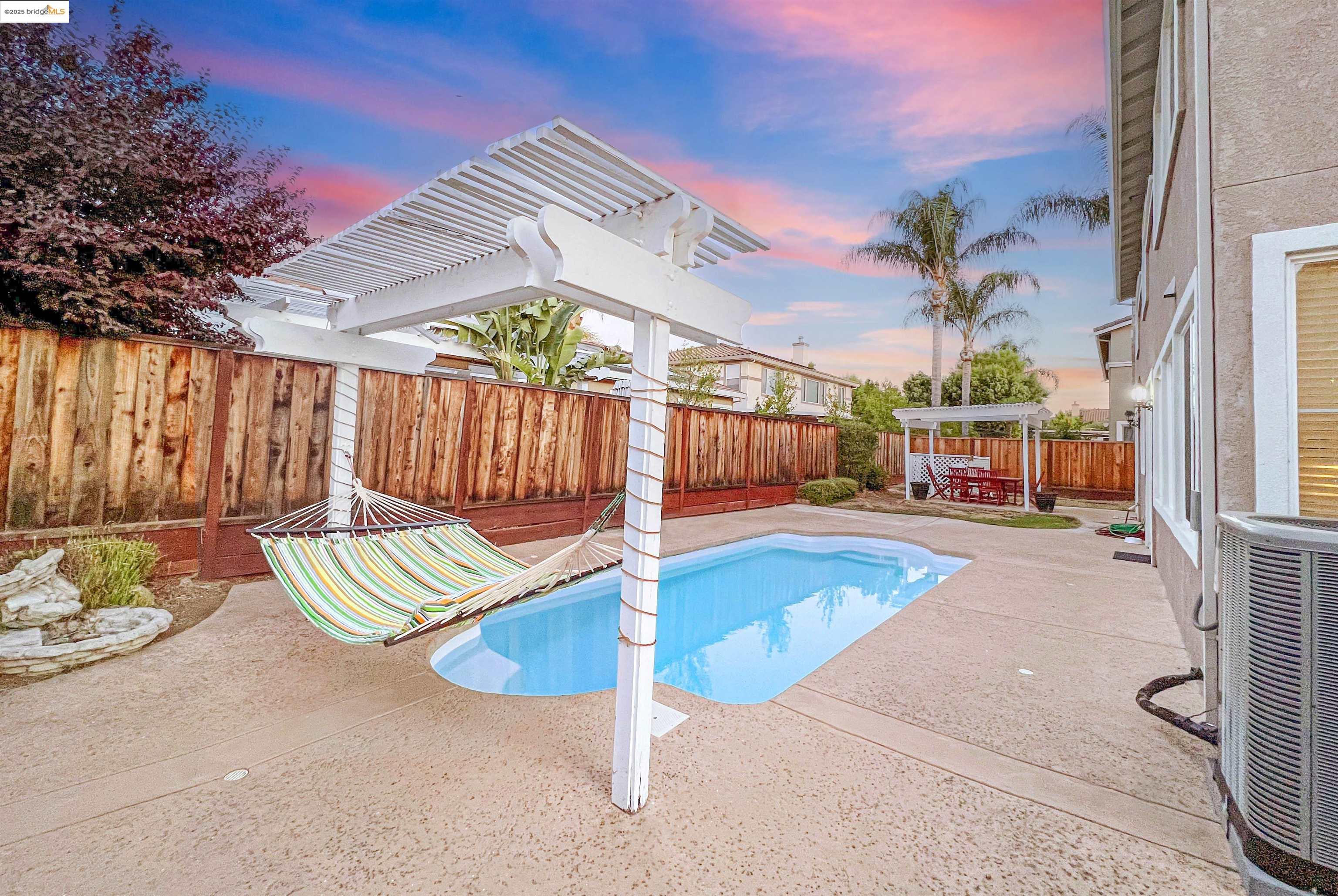 Detail Gallery Image 4 of 45 For 364 Dante Court, Brentwood,  CA 94513-9999 - 4 Beds | 4 Baths