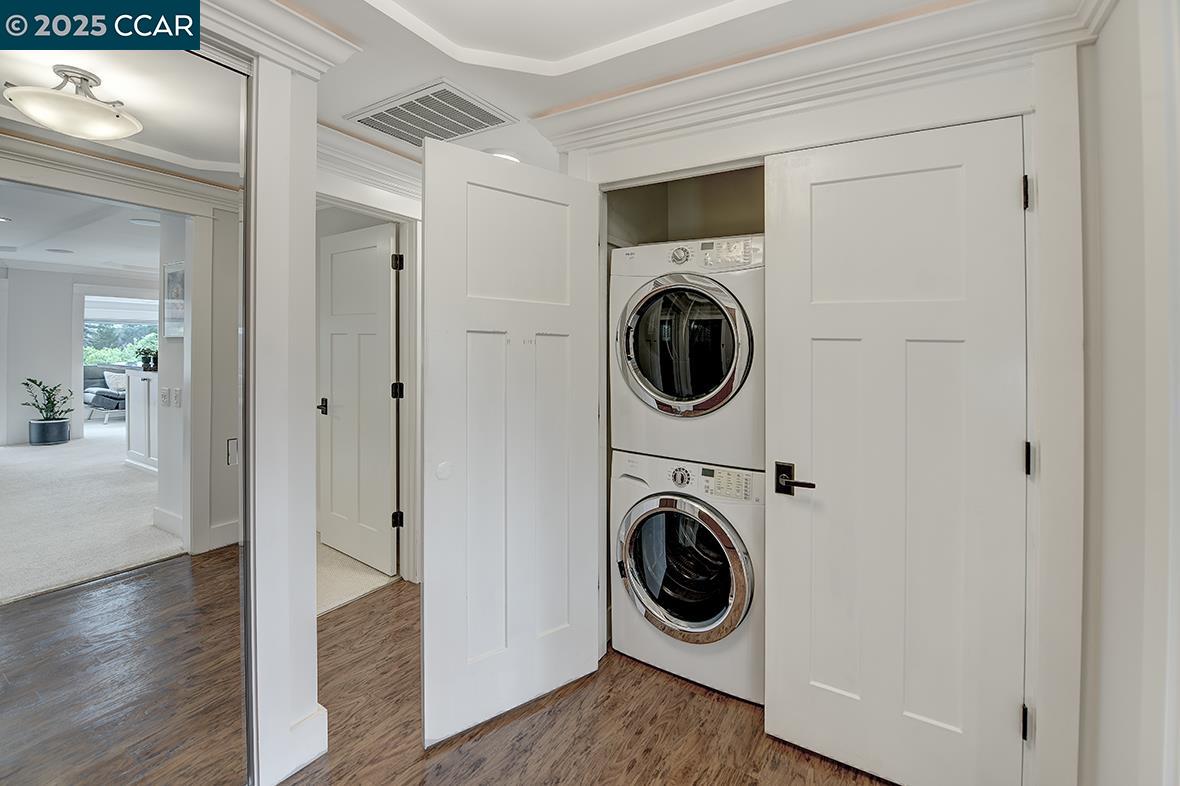 Detail Gallery Image 22 of 55 For 1232 Skycrest Dr #9,  Walnut Creek,  CA 94595 - 2 Beds | 1 Baths