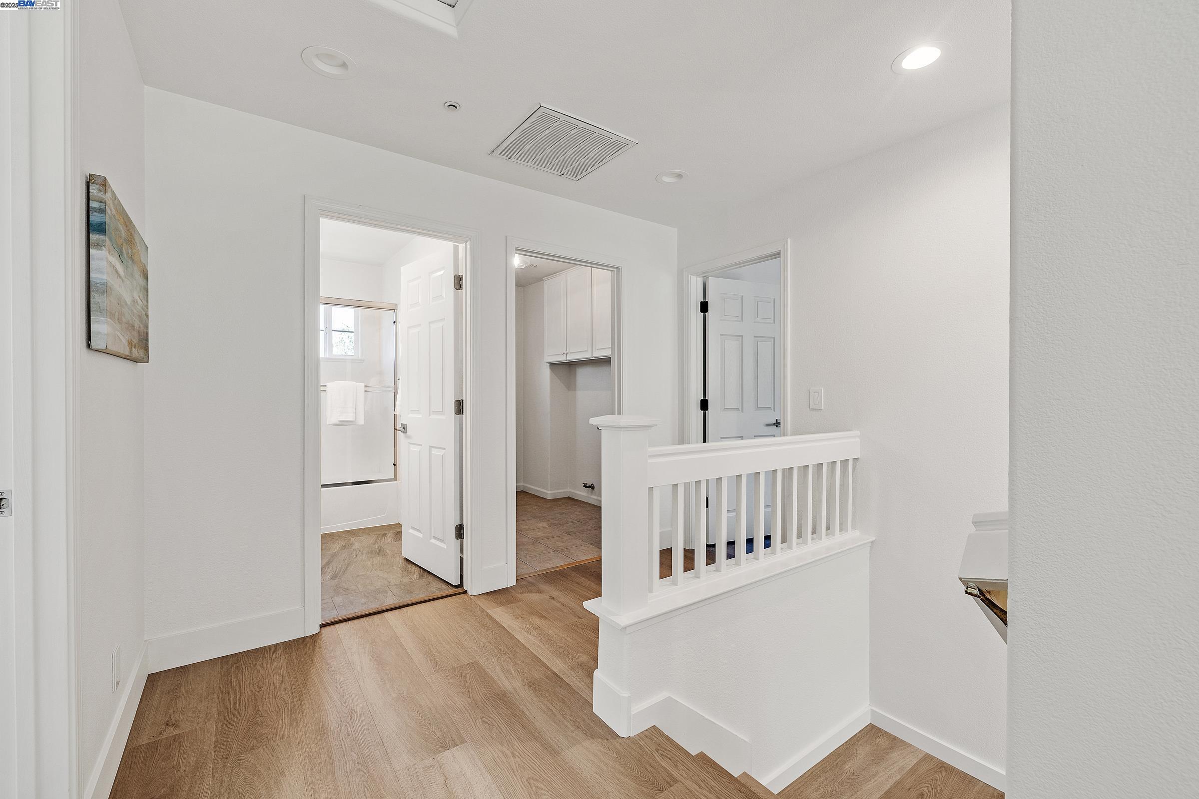 Detail Gallery Image 14 of 35 For 219 Blackstone Cmn, Livermore,  CA 94550 - 3 Beds | 2/1 Baths