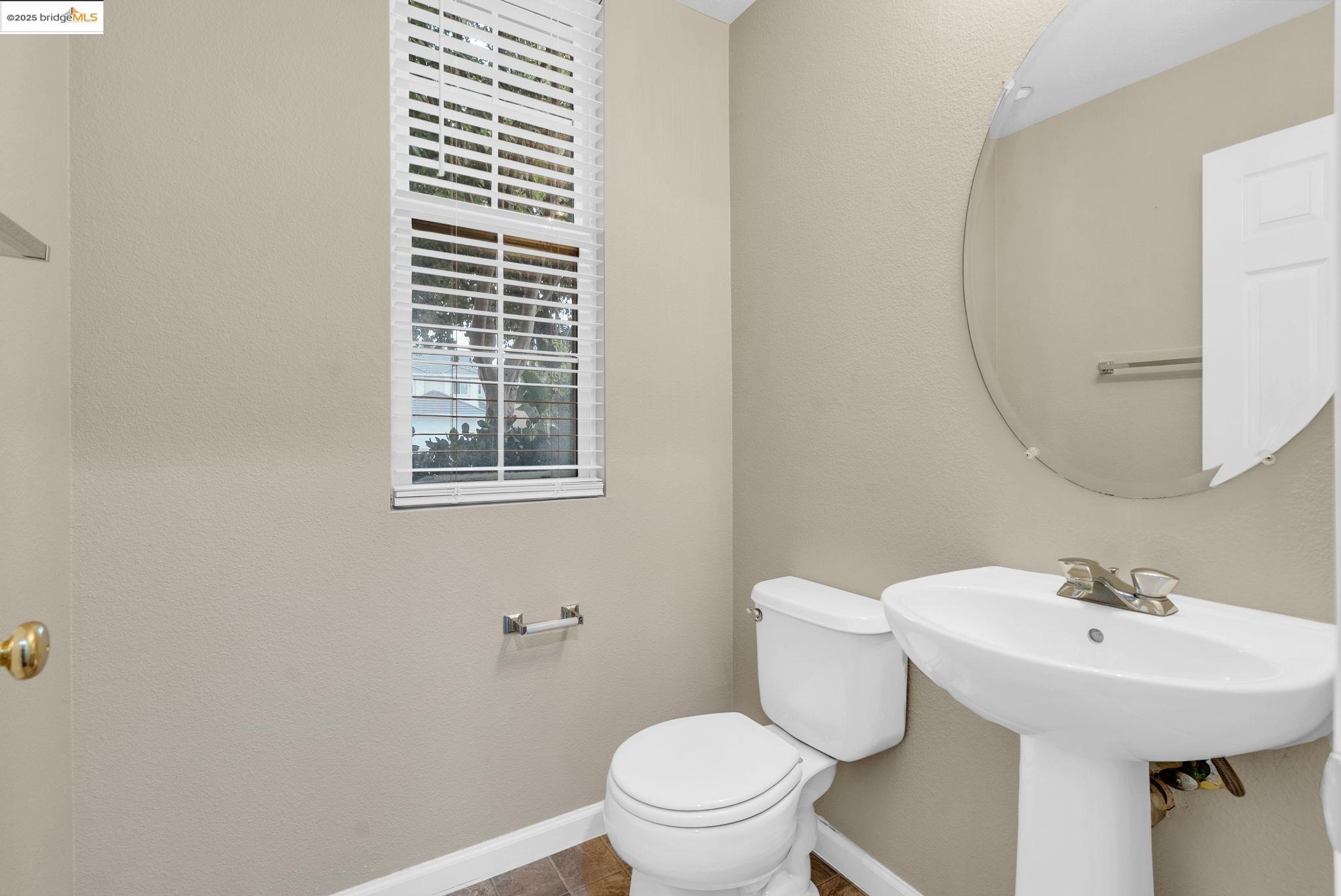 Detail Gallery Image 20 of 53 For 220 Whispering Oaks Court, Brentwood,  CA 94513-9999 - 3 Beds | 2/1 Baths
