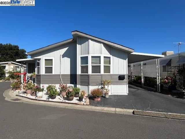 Detail Gallery Image 1 of 51 For 1200 W Winton #71, Hayward,  CA 94545 - 2 Beds | 2 Baths