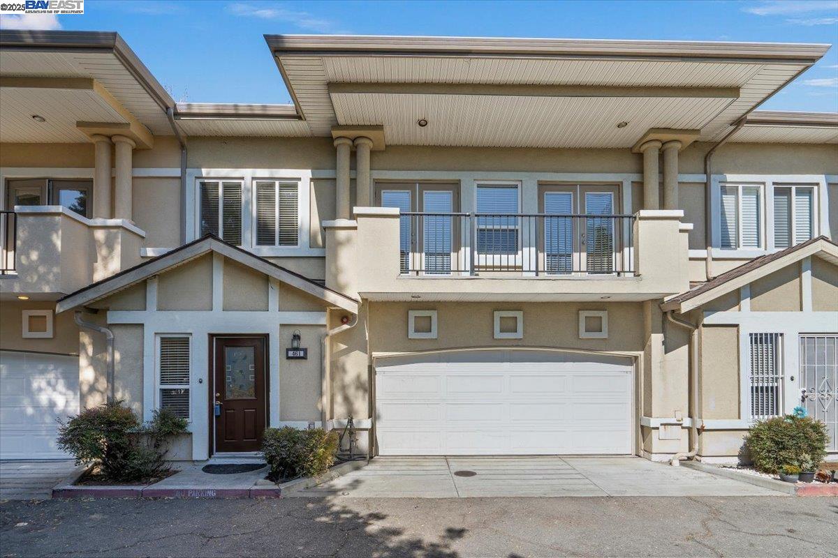 Front Image Thumbnail for BE41107773