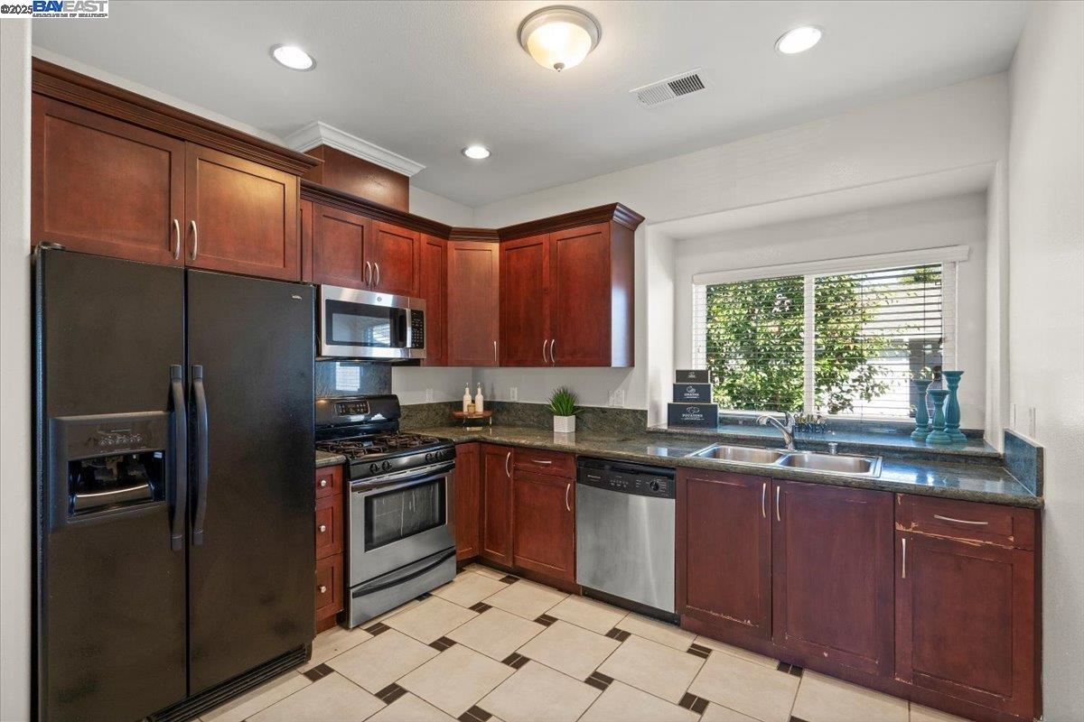 Photo #21: 41107773 Listing: Photo #21