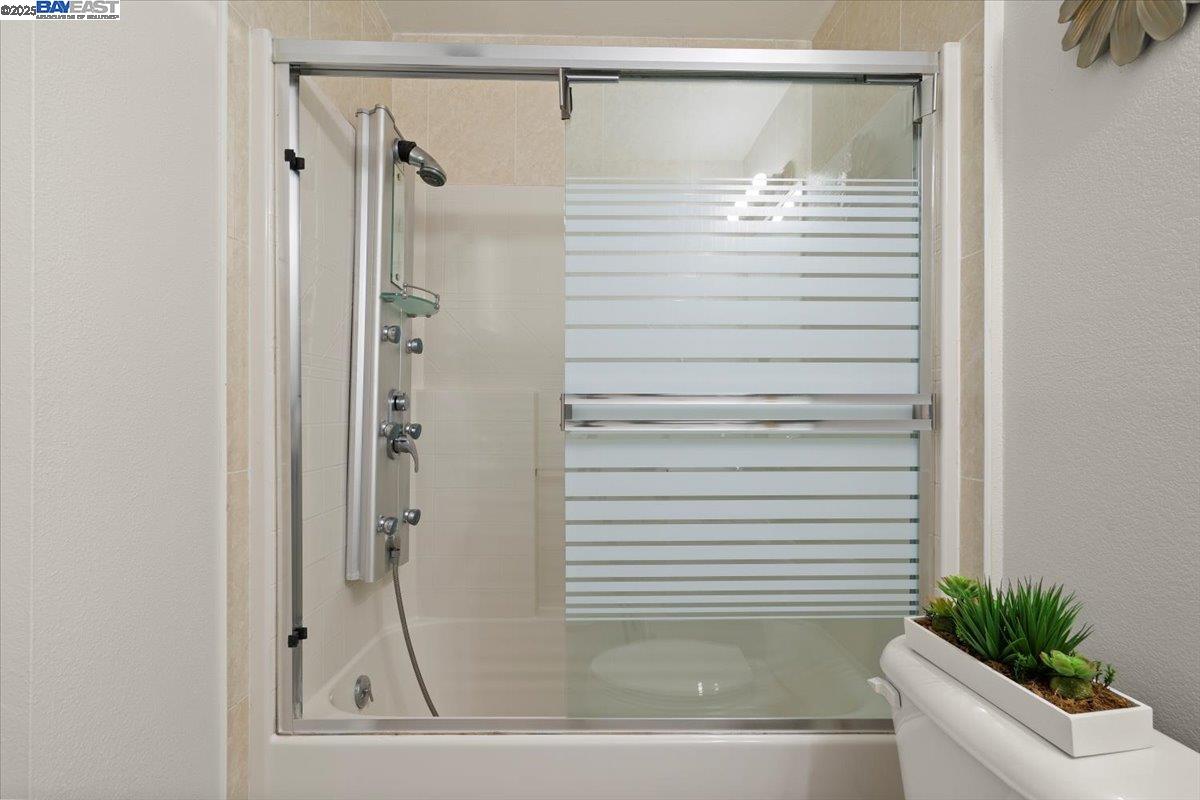 Photo #9: 41107773 Listing: Photo #9