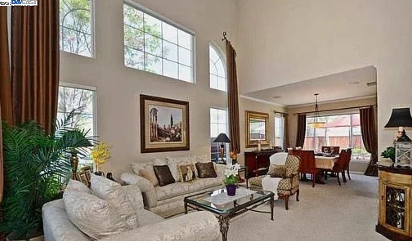 Detail Gallery Image 2 of 16 For 2608 Rasmussen Ct, Pleasanton,  CA 94588 - 6 Beds | 3 Baths