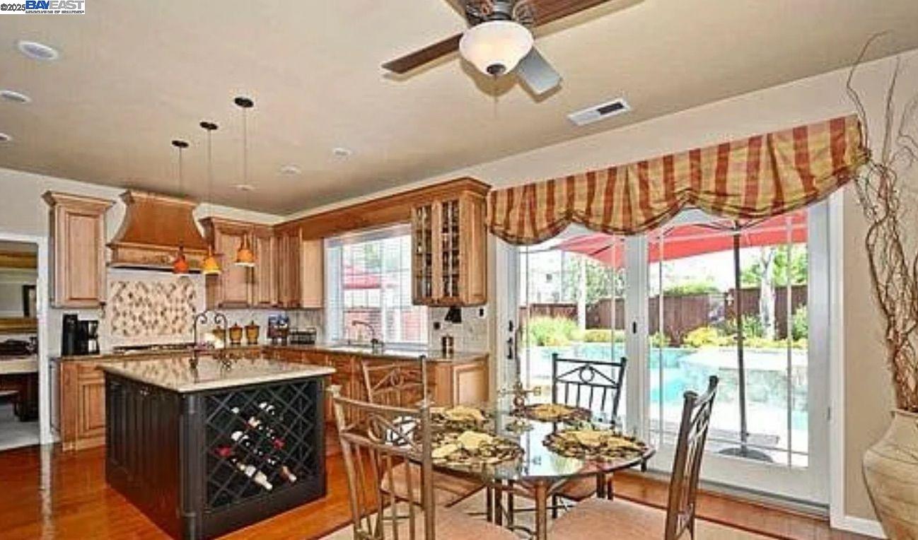 Detail Gallery Image 5 of 16 For 2608 Rasmussen Ct, Pleasanton,  CA 94588 - 6 Beds | 3 Baths