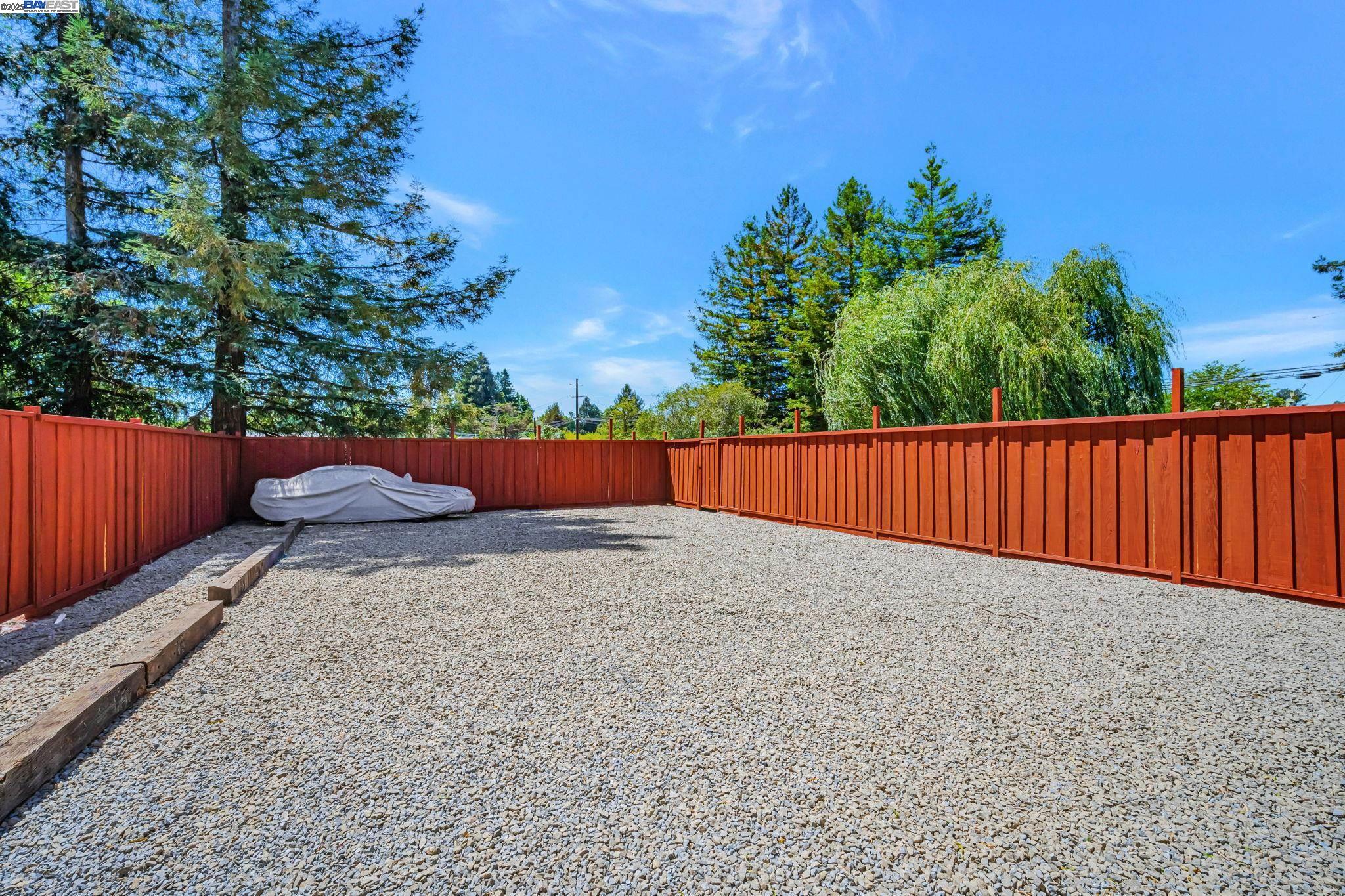 Detail Gallery Image 42 of 48 For 3920 Gravenstein Hwy, Sebastopol,  CA 95472 - 2 Beds | 1/1 Baths