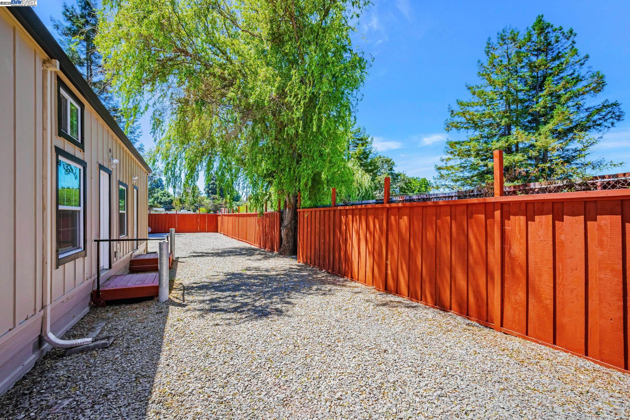 Detail Gallery Image 46 of 48 For 3920 Gravenstein Hwy, Sebastopol,  CA 95472 - 2 Beds | 1/1 Baths